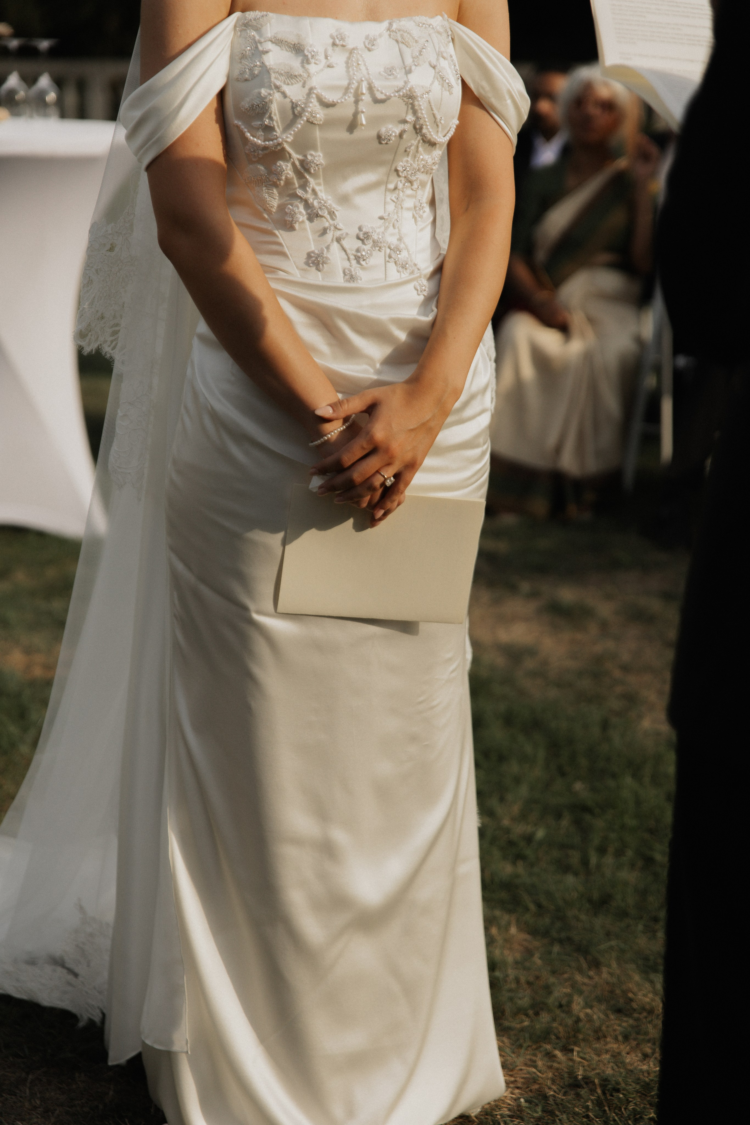 Elegant Castle Wedding in Austria | Alwin & Ruth’s Fairytale Celebration. Wedding photographer and videographer based in Timisoara, Romania