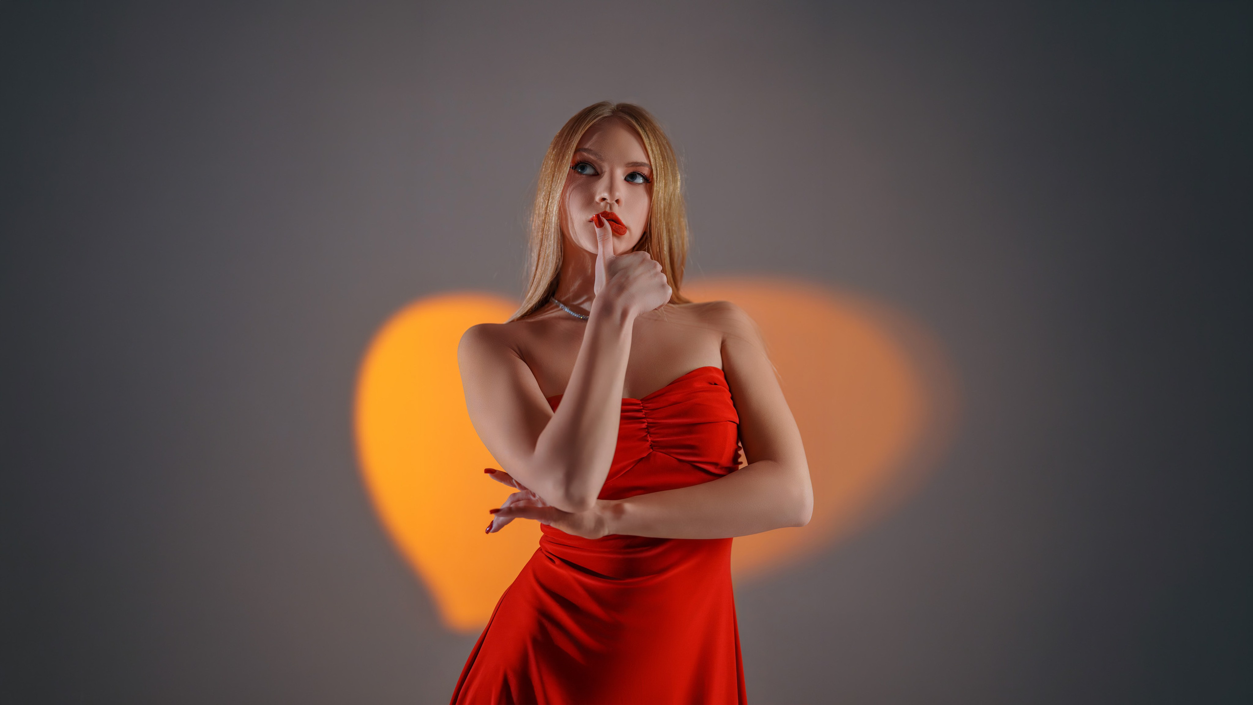 Nifty photography — коммерческий и портретный фотограф в Ташкенте. Студийная и выездная съёмка