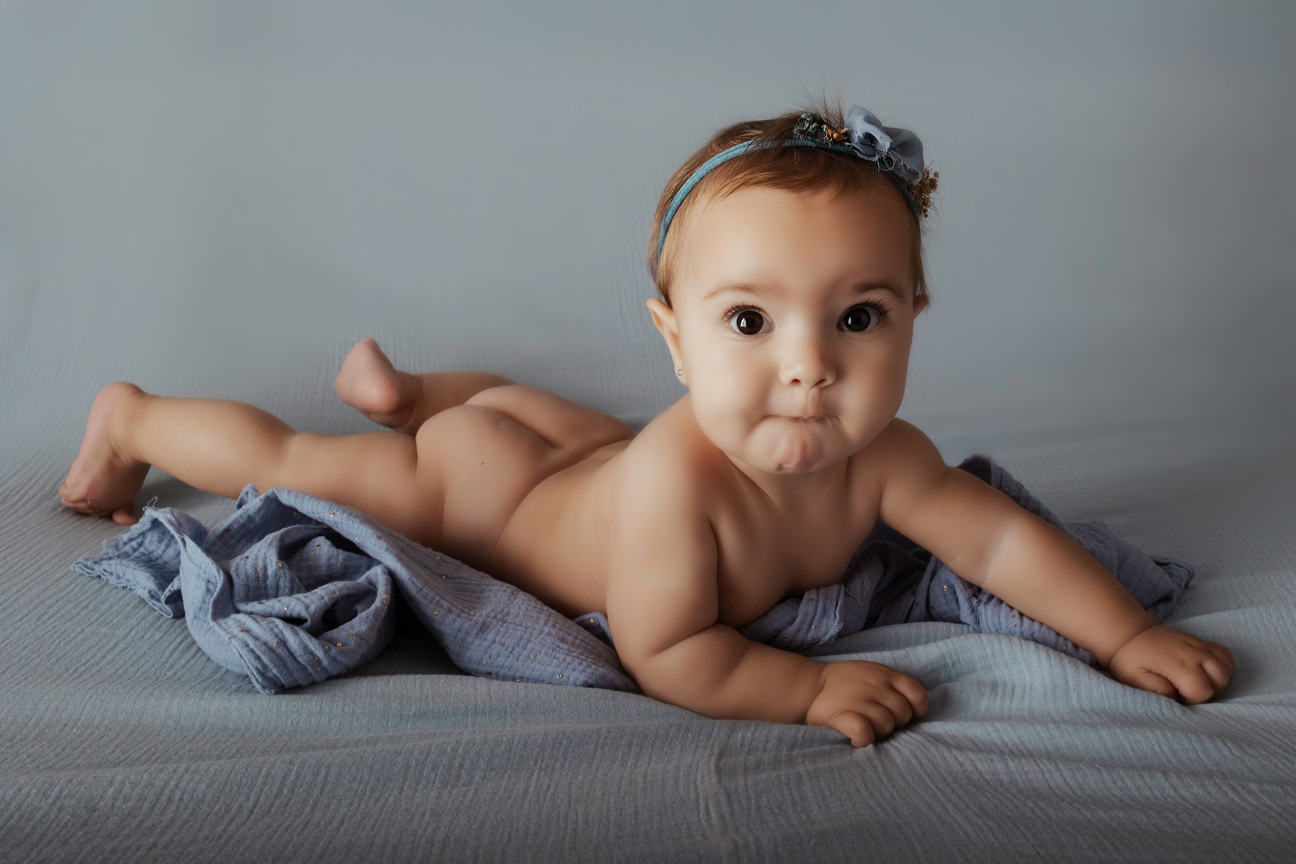 Elia 8 meses