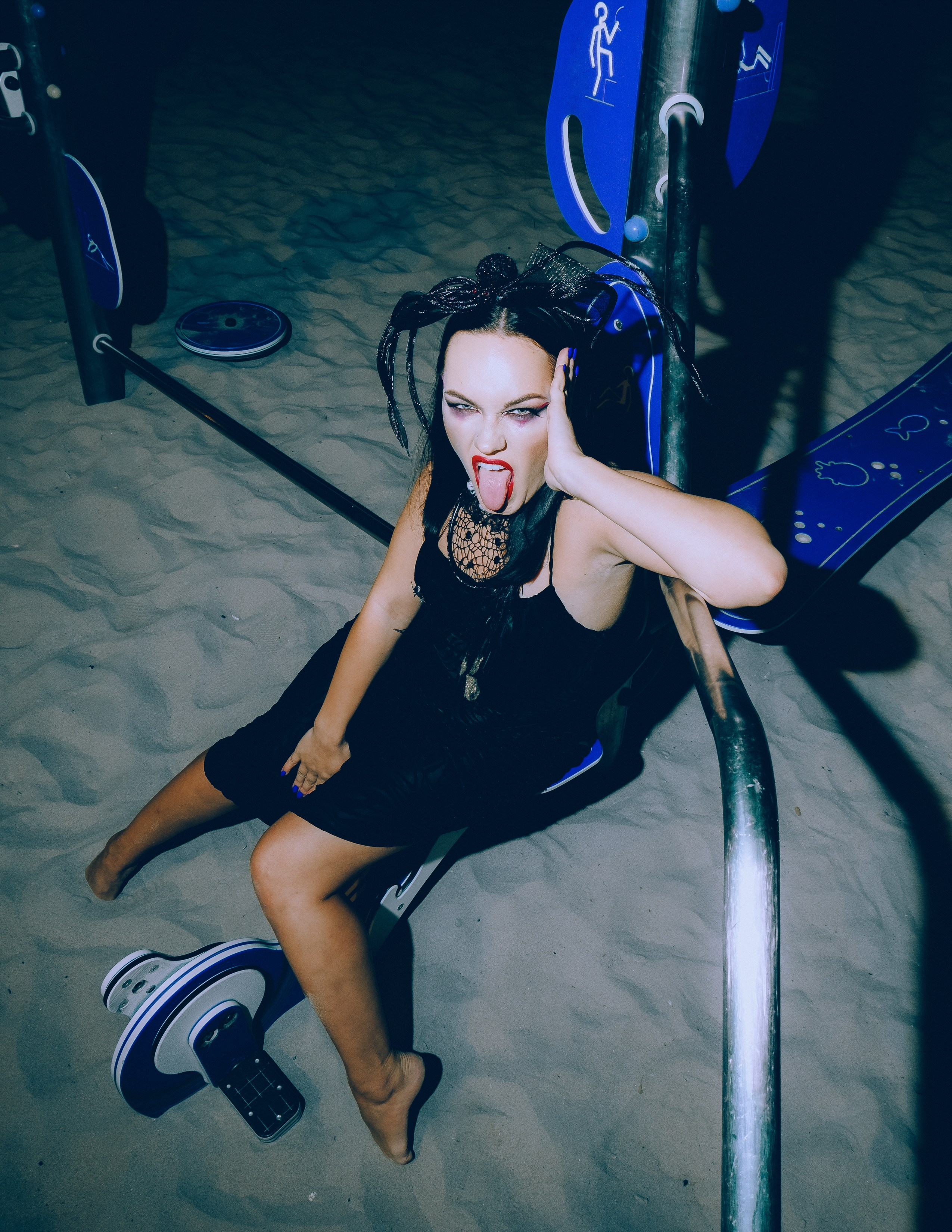 Мистическая Halloween-фотосессия на пляже: фотограф Аликанте и Торревьеха для креативных съемок — Андрей Луковников