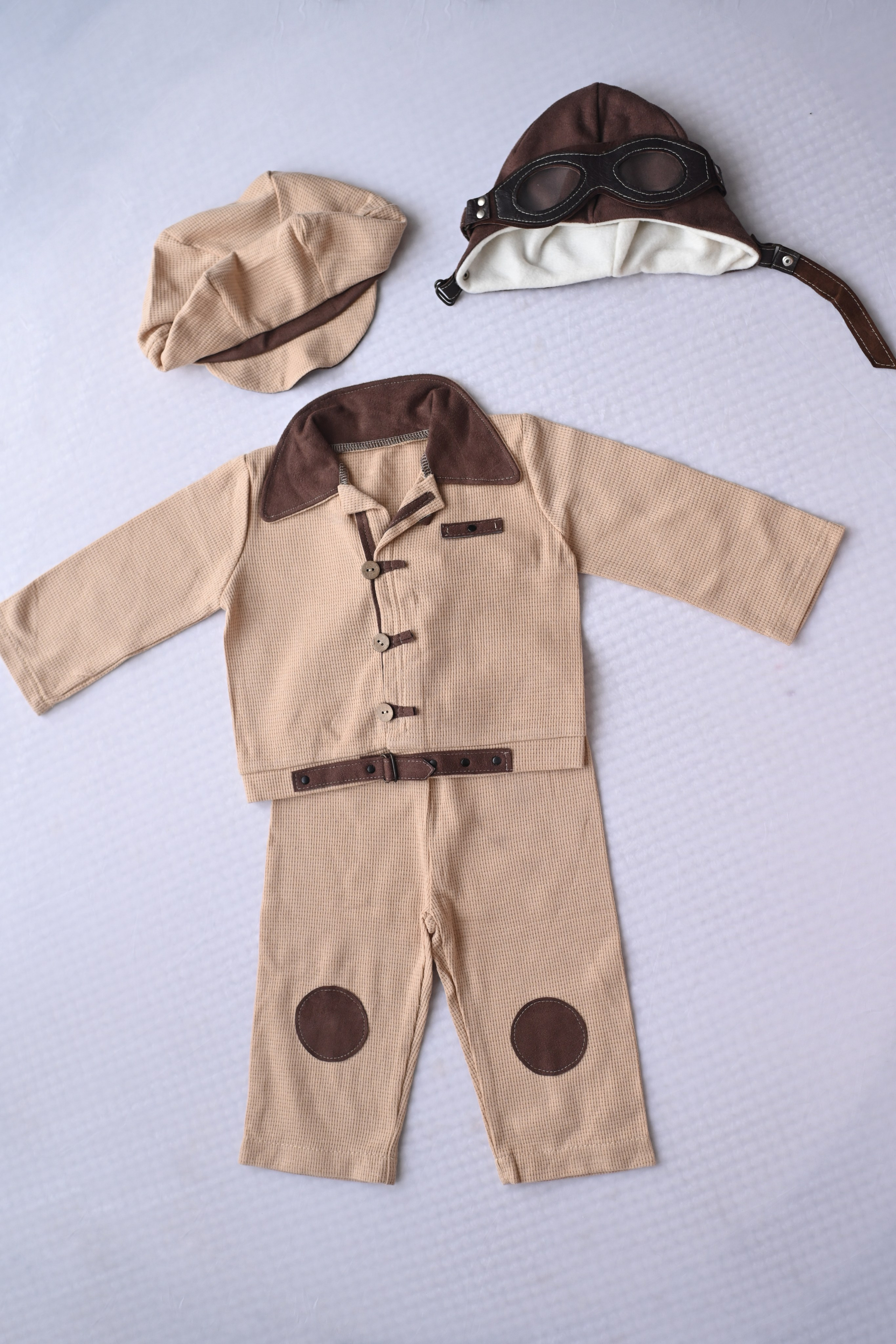 Outfits für das 1. Geburtstagsshooting - Junge. Neugeborene, Baby Fotografin in Düren (NRW) - Vitalina Unruh