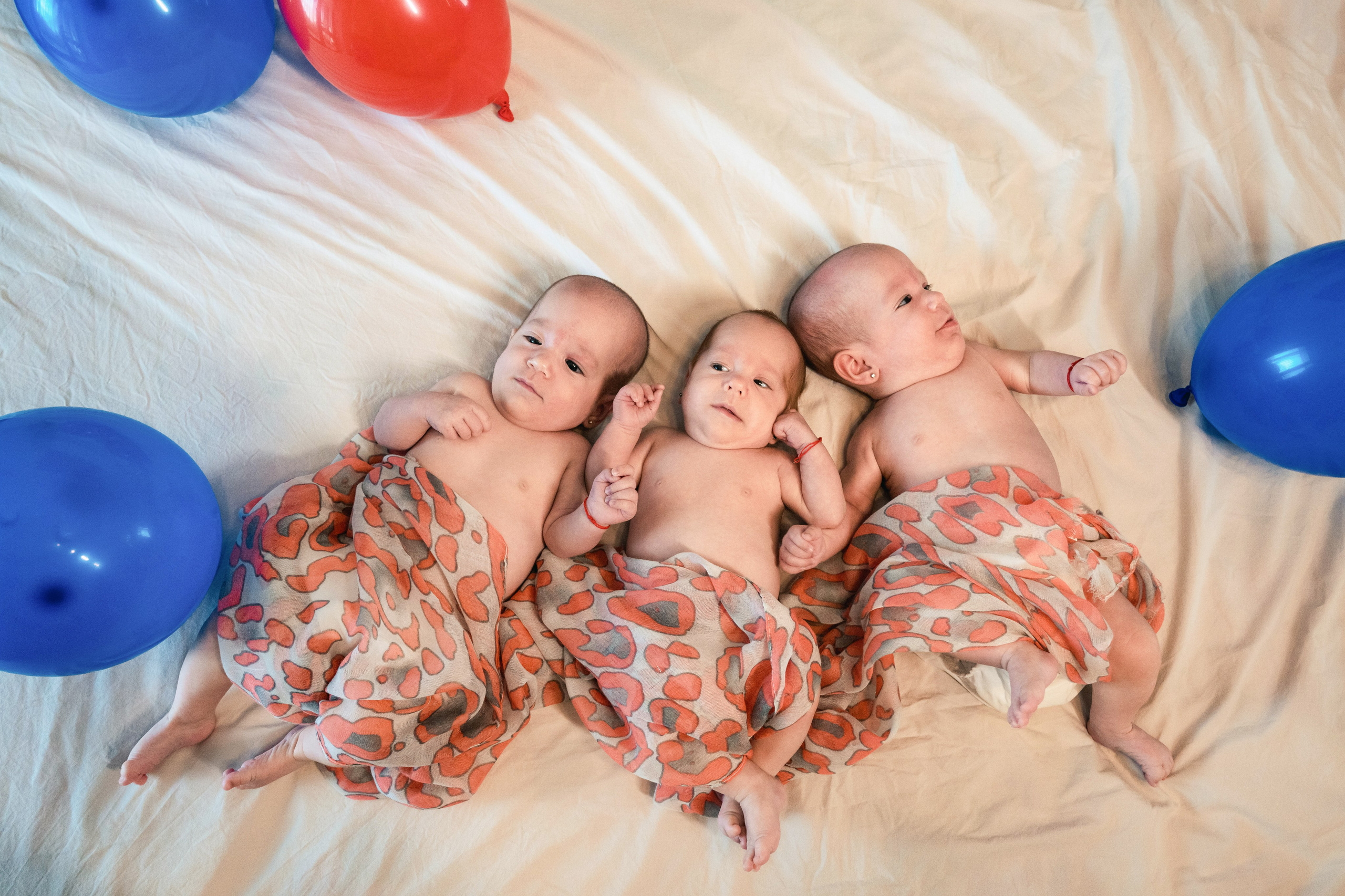 Aida, Clara, Francesca. Acasă