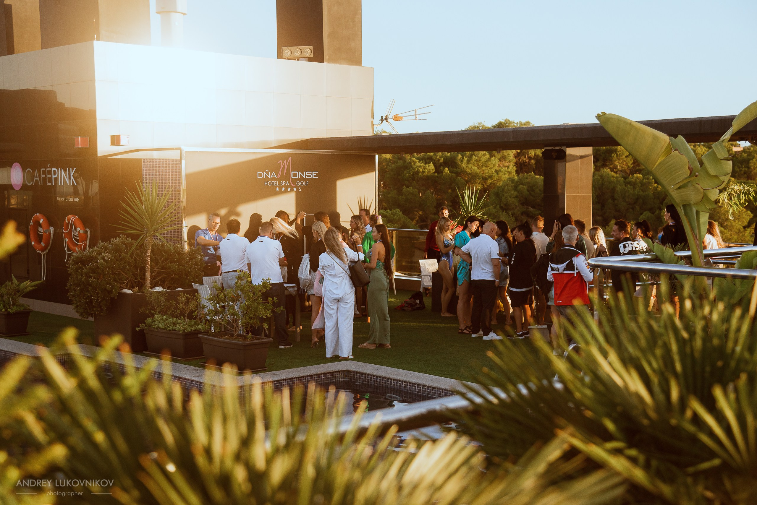 Photoshoot of the IFBB Miss Fit Model Europe 2024 registration in Torrevieja