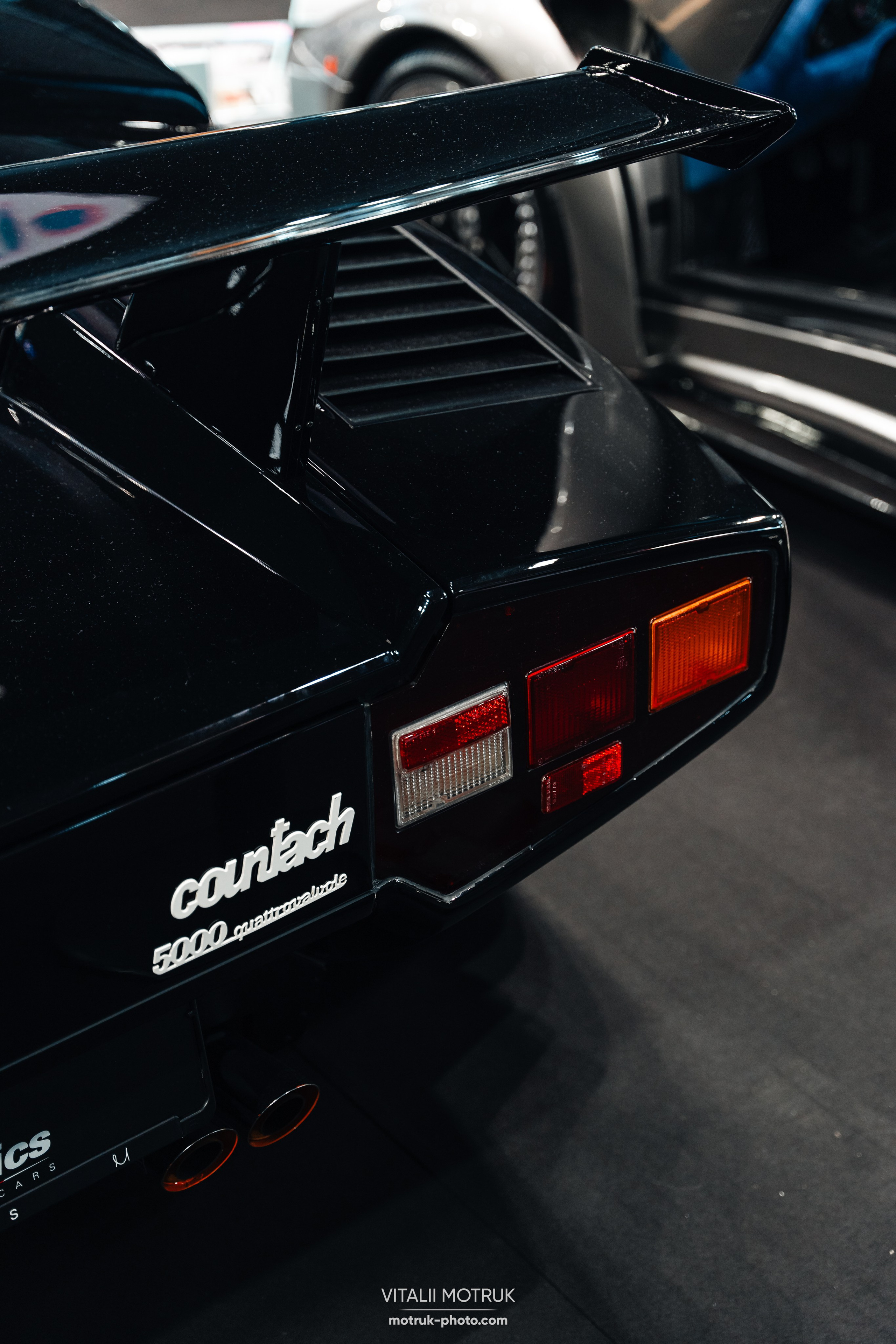 Retromobile-2024. Photographe de voitures à Paris — Vitalii Motruk