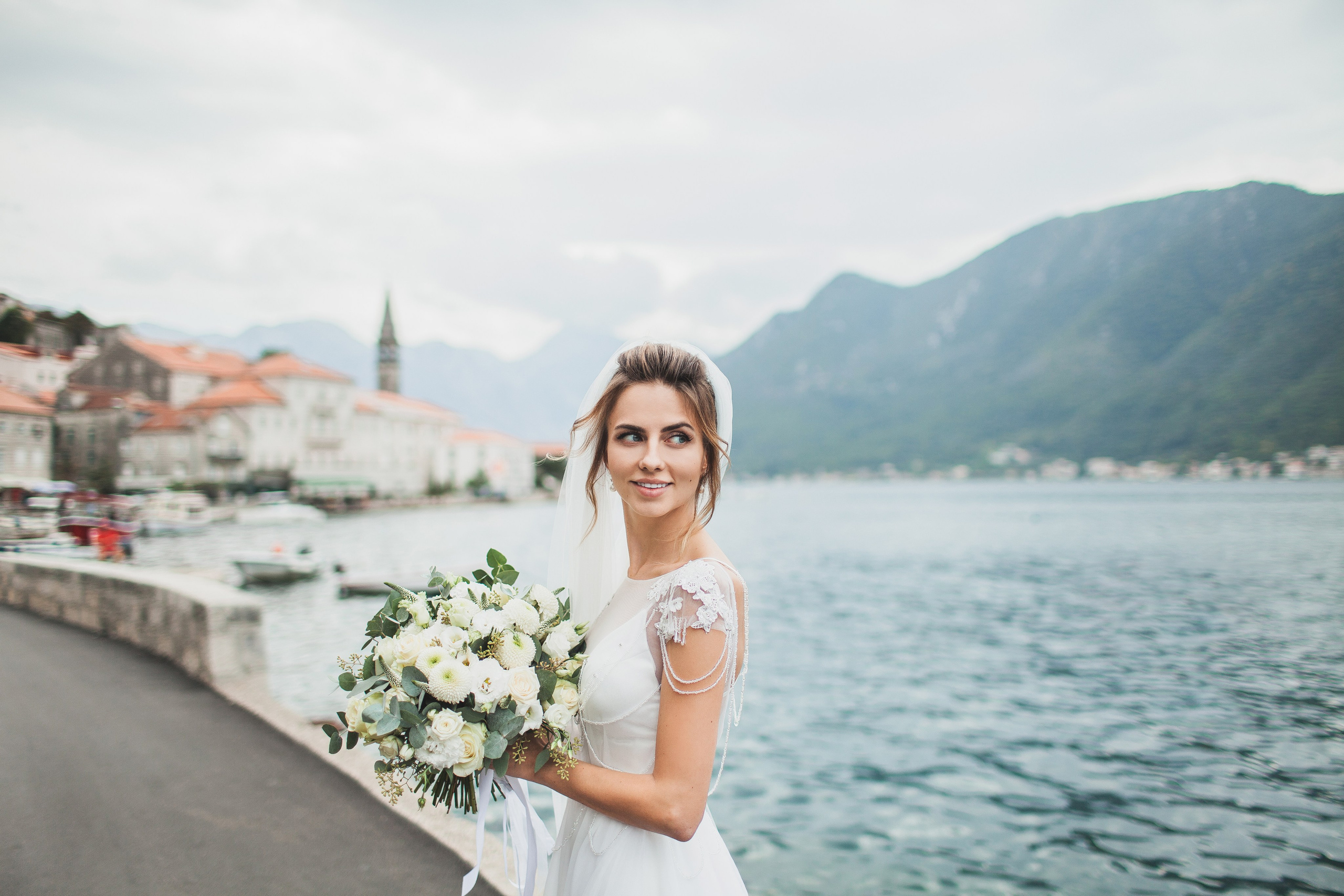 Wedding makeup artist hairdresser in Montenegro. Makeup artist and hairdresser in Montenegro Nadia Lia