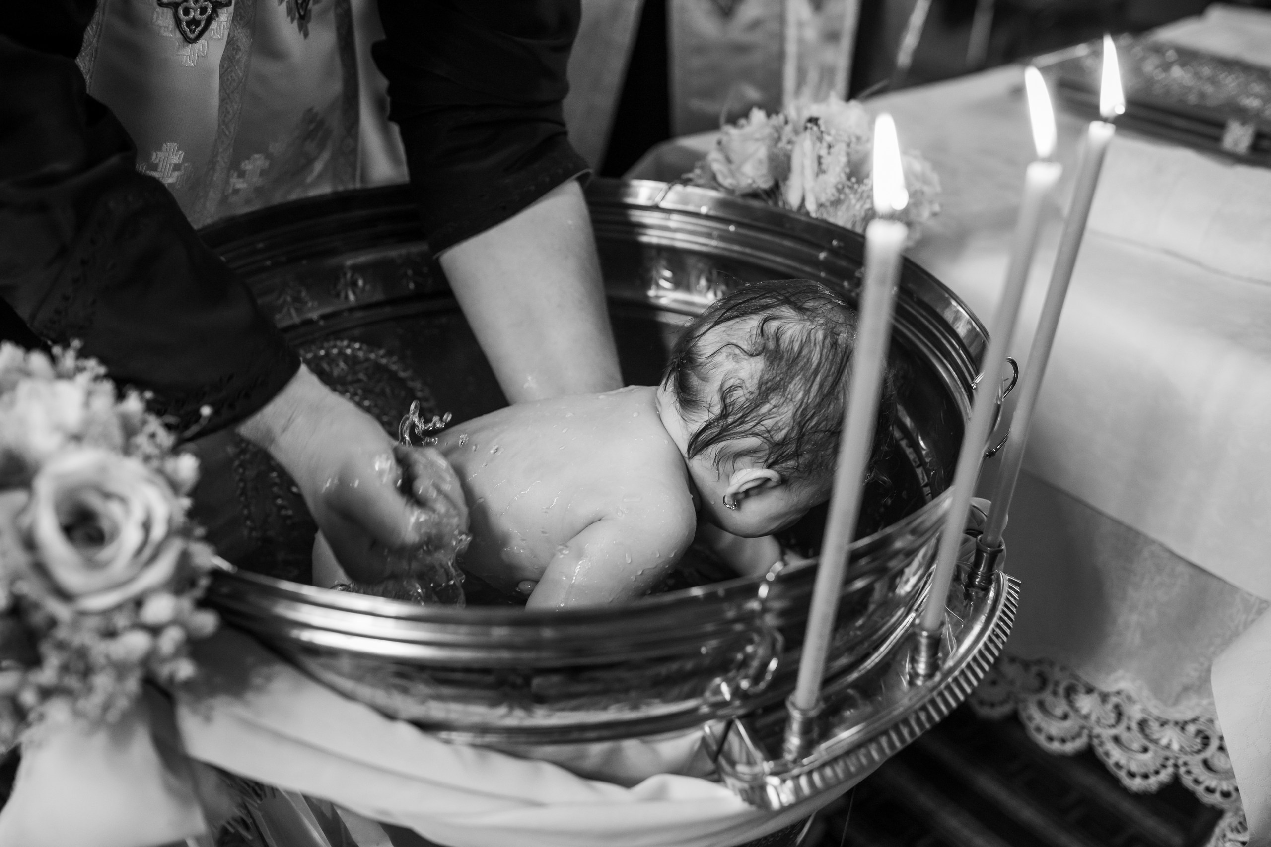 fotograf botez , fotografie botez Botoșani, fotograf Alin Chirilă, amintiri botez, fotografii botez, botez Miruna Parascheva, fotograf copii, fotografie botez în Botoșani-alt="botez , fotografie botez Alin Chirilă, amintiri botez, fotografii emoționante botez Botoșani"-- fotografii-botez-bebelus- amintiri-botez-micuț- moment-sfânt-crestinare- fotografie-emotionanta-botez- detalii-botez-bebelusi- parinti-fericiti-la-botez- fotograf-botez-profesionist- botez-in-biserica-ortodoxa- micuț-botezat-cu-emoție- zâmbete-și-lacrimi-la-botez- bebeluș-la-cristelniță- decor-botez-colorat- botez-cu-dragoste-și-credință- emotie-pura-la-botez- fotograf-botez-botosani- botez-iasi-suceava-fotograf- amintiri-nepretuite-botez-- Preotul ținându-l pe micuțul Mathias Gabriel la botez, în biserica Înălțarea Domnului, Copălău - Detalii de la botezul lui Mathias – lumânare, trusou și icoană - Familia lui Mathias Gabriel alături de micuț, în ziua botezului - Portret emoționant cu mama și bebelușul în brațe, în biserică,fotograf profesionist evenimente Botoșani, Iași, Suceava, Fălticeni, Bacău, Pașcani, Roman - AlinoFotoStudio by Alin Chirilă - servicii foto nuntă, botez, cununie, ședințe foto creative, albume personalizate, fotografii emoționante și calitative pentru cele mai importante momente din viață,fotograf nuntă Botoșani Alin Chirilă, ședință foto botez Iași - AlinoFotoStudio, servicii fotograf profesionist evenimente Suceava, fotograf cununie civilă Fălticeni - Alin Chirilă, album foto nuntă personalizat Bacău.“Bebeluș botezat în biserică, ținut în brațe de nași” • “Detaliu cu lumânarea de botez decorată cu flori albe” • “Părinți emoționați alături de copilul lor la ceremonia de botez” • “Masa festivă de botez cu decor tematic și tort personalizat” • “Momentul în care preotul toarnă apă sfințită pe fruntea bebelușului” “Bebeluș în rochie albă de botez, zâmbind în brațele mamei” • “Detaliu cu cruciulița de botez așezată pe o pernă de satin” • “Părinți și nași aprinzând lumânările în timpul ceremoniei de botez” • “Tort de botez decorat cu figurine tematice și numele copilului” • “Copil botezat dormind liniștit în pătuțul decorat festiv” • “Momentul în care preotul binecuvântează copilul în fața altarului” • “Invitați adunându-se în jurul mesei festive la petrecerea de botez” • “Bebeluș ținând în mână o jucărie personalizată primită la botez” • “Familie fericită pozând împreună după ceremonia de botez” • “Decor tematic cu baloane și flori la locația petrecerii de botez” fotograf Botoșani fotograf evenimente fotograf botez Alin Chirila fotograf alinofotostudio.fotograf botez Amelis Maria, fotografie botez Botoșani, fotograf Alin Chirilă, amintiri botez, fotografii botez, botez Amelis Maria, fotograf copii, fotografie botez în Botoșani,