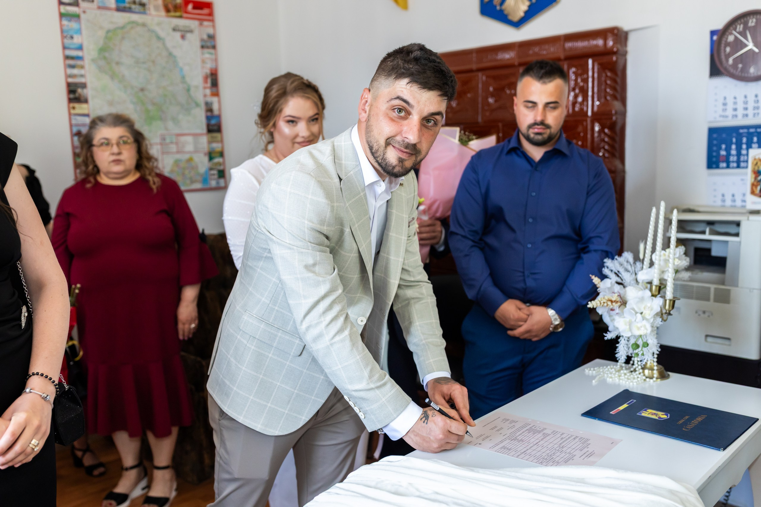 botez Luca Nectarie 22 februarie 2026 fotograf profesionist • fotograf botez Botoșani Luca Nectarie biserică • părinți Răzvan și Ramona botez copil emoții familie • nași Marin și Rodica botez copil fotografie profesională • detalii botez lumânare cristelniță biserică România • copil Luca Nectarie în brațe la botez moment emoționant • familie fericită la botez copil fotograf Alin Chirilă • fotografie botez naturală lumină caldă biserică • portret copil botez Luca Nectarie fotograf profesionist • momente autentice botez România familie și nași • slujbă botez copil imagini emoționante biserică • fotograf botez Iași și Botoșani Alin Chirilă - nunta--fotograf-profesionist-botosani - fotografie-nunta-romantica - imagini-nunta-in-natura-alin-chirila-fotograf - fotografii-cuplu-indragostit-nunta-botosani - sedinta-foto-miri-andrei-iustina-alinofotostudio - amintiri-din-nunta-realizate-de-fotograf-profesionist - povestea-nuntii-andrei-si-iustina-in-imagini-alinofotostudio-fotograf evenimente- evenimente Botoșani -fotograf Suceava - fotograf Iași- servicii foto. servicii foto Botoșani. servicii foto video Botoșani. otograf-nunta-botosani-fotograf nunta. fotograf evenimente. fotograf nunta Botoșani. Alin chirila. Alin chirila fotograf. Alinofotostudio.- servicii foto. servicii foto Botoșani. servicii foto video Botoșani. fotograf nunta. fotograf evenimente. fotograf nunta Botoșani. Alin chirila. Alin chirila fotograf. Alinofotostudio.fotograf stare civilă,poze stare civilă,album foto stare civilă,servicii foto suceava,fotograf evenimente suceava,fotograf nuntă suceava,poze cununie civilă,ședință foto stare civilă,sesiune foto suceava,fotograf profesionist suceava,fotograf botosani,stare civila botosani,alinofotostudio,alin chirila fotograf.servicii foto. servicii foto Botoșani. servicii foto video Botoșani. fotograf nunta. fotograf evenimente. fotograf nunta Botoșani. Alin chirila. Alin chirila fotograf. Alinofotostudio.fotograf stare civilă,poze stare civilă,album foto stare civilă,servicii foto suceava,fotograf evenimente suceava,fotograf nuntă suceava,poze cununie civilă,ședință foto stare civilă,sesiune foto suceava,fotograf profesionist suceava,fotograf botosani,stare civila povestitor prin fotografiebotosani,alinofotostudio,alin chirila fotograf,servicii foto. servicii foto Botoșani. servicii foto video Botoșani. fotograf nunta. fotograf evenimente. fotograf nunta Botoșani. Alin chirila. Alin chirila fotograf. Alinofotostudio.fotograf stare civilă,poze stare civilă,album foto stare civilă,servicii foto suceava,fotograf evenimente suceava,fotograf nuntă suceava,poze cununie civilă,ședință foto stare civilă,sesiune foto suceava,fotograf profesionist suceava,fotograf botosani,stare civila botosani,alinofotostudio,alin chirila fotograf,cununie religioasă botoșani,andreea și neculai,capela militară botoșani,foto conacul zăicești,fotograf nuntă botoșani,fotograf cununie religioasă,foto evenimente botoșani,poze cununie capela militară,ședință foto zăicești,fotograf profesionist botoșaniMire și mireasă – Sergiu & Liliana – ziua nunții, 2024 - Emoții în ziua nunții – Sergiu și Liliana - Dansul mirilor – fotografie artistică nuntă 2024 - Sedinta foto romantică în natură – Sergiu & Liliana - Rochia de mireasă și detalii de nuntă elegan-Album de cununie civilă Florin și Anda – Fotografii profesionale realizate de Alin Chirilă în Botoșani -fotograf prin fotografie-Ședință foto Trash the Dress pe muntele Rarău cu Iulian și Iuliana – fotografie de cuplu, natură montană, emoție autentică surprinsă de Alin Chirilă, povestitor prin fotografie.- "Iulian și Iuliana pe crestele Rarăului – fotografie Trash the Dress în natură" - "Cuplu îmbrățișat la apus pe muntele Rarău – ședință foto după nuntă" - "Rochie de mireasă în vânt pe munte – Trash the Dress Rarău-1. Iulian și Iuliana pe muntele Rarău – ședință foto Trash the Dress în natură, cu peisaj montan spectaculos 2. Cuplu în îmbrățișare pe Rarău – emoție autentică surprinsă după nuntă 3. Rochie de mireasă în bătaia vântului – fotografie artistică Trash the Dress în munți 4. Mire și mireasă privind spre orizont – dragoste și libertate pe muntele Rarău 5. Iuliana zâmbind în rochia de mireasă – portret în natură, Trash the Dress 6. Iulian ținându-și mireasa de mână – ședință foto romantică pe munte 7. Detaliu cu rochia pe stâncă – estetică naturală Trash the Dress Rarău 8. Cuplu în mers pe poteca Rarăului – fotografie simbolică de după nuntă 9. Apus de soare pe Rarău în spatele mirilor – imagine de poveste Trash the Dress 10. Iulian și Iuliana râzând împreună – momente autentice surprinse de Alin Chirilă, povestitor prin fotografie-fotograf-nunta-cerbu-botosan trash-the-dress-botosani Alin Chirilă Fotograf – fotograf de nuntă Botoșani-fotograf nuntă Botoșani-fotograf nuntă Cerbu Botoșani-fotograf profesionist nuntă Botoșani-fotografie de nuntă Botoșani-fotograf evenimente Botoșani-fotograf nuntă Moldova-fotograf trash the dress Botoșani - fotograf pregătirea mirilor Botoșani -fotograf ceremonie religioasă nuntă-fotograf petrecere nuntă Botoșani- fotograf nuntă Botoșani pregătirea mirelui- pregătirea mirelui fotografie nuntă Cerbu Botoșani-fotograf nuntă Botoșani pregătirea miresei -mireasă pregătiri nuntă Cerbu Botoșani-fotograf nuntă Botoșani nașii mirilor-ceremonie religioasă nuntă Cerbu Botoșani-fotograf nuntă Botoșani ceremonie religioasă biserică-petrecere nuntă Cerbu Botoșani invitați dans-fotograf nuntă Botoșani petrecere restaurant-ședință foto trash the dress-fotograf trash the dress Botoșani ședință foto după nuntă-Fotograf nuntă Botoșani – galerie foto reală de la evenimente stare civilă Sebi și Claudia Copălău • cununie civilă Primăria Copălău Botoșani • miri emoționați la starea civilă • semnarea actelor cununie civilă • fotografii naturale stare civilă Botoșani • familie și prieteni la cununie civilă • cadre emoționale cununie civilă • fotograf profesionist Botoșani eveniment stare civilă Sebi și Claudia la Primăria Copălău Botoșani fotograf evenimente • fotograf cununie civilă Copălău Botoșani cadre naturale și emoționale • fotograf profesionist Botoșani stare civilă Sebi și Claudia • momente autentice cununie civilă Copălău fotograf Alin Chirilă • fotografii emoționale stare civilă în județul Botoșani