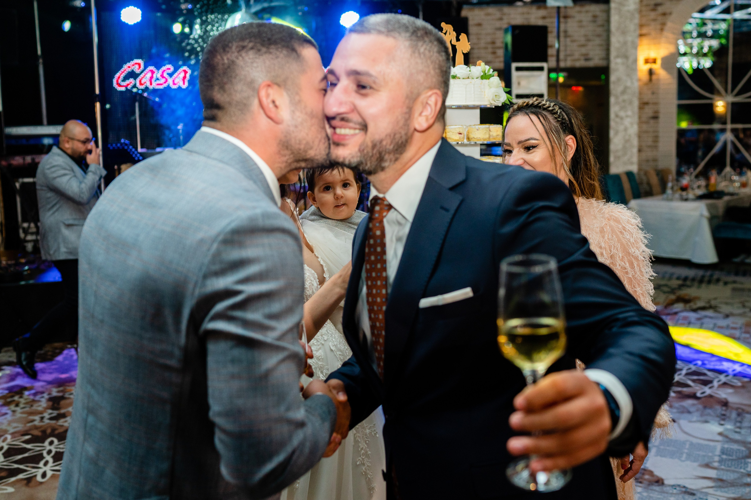 Elena & Cristi. Acasă