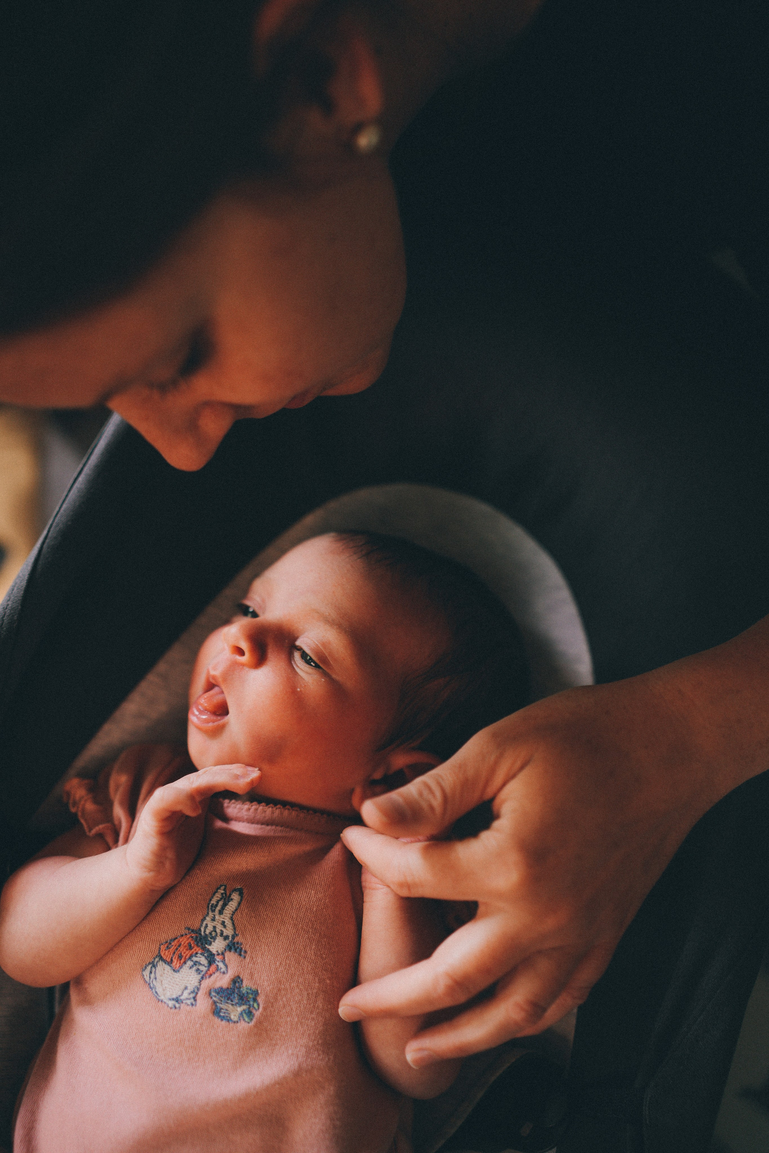 Newborn Photography at Home in Solihull & Birmingham | Irina Zoteeva. Irina Zoteeva | Artistic Portrait, Family & Brand Photographer in Solihull, Birmingham