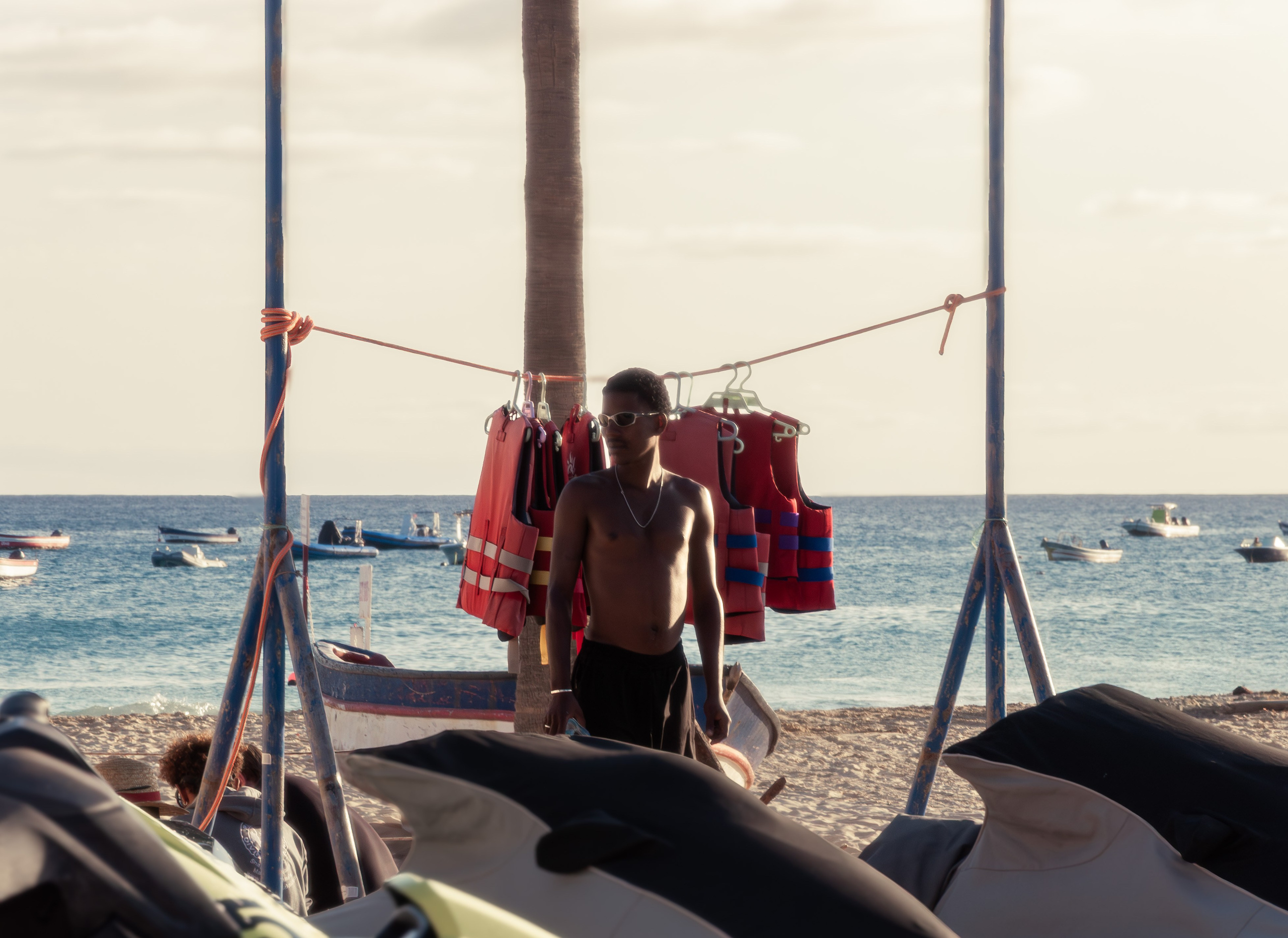 Creative colorful portraits. Éclat Photos. Exclusive portrait photography service