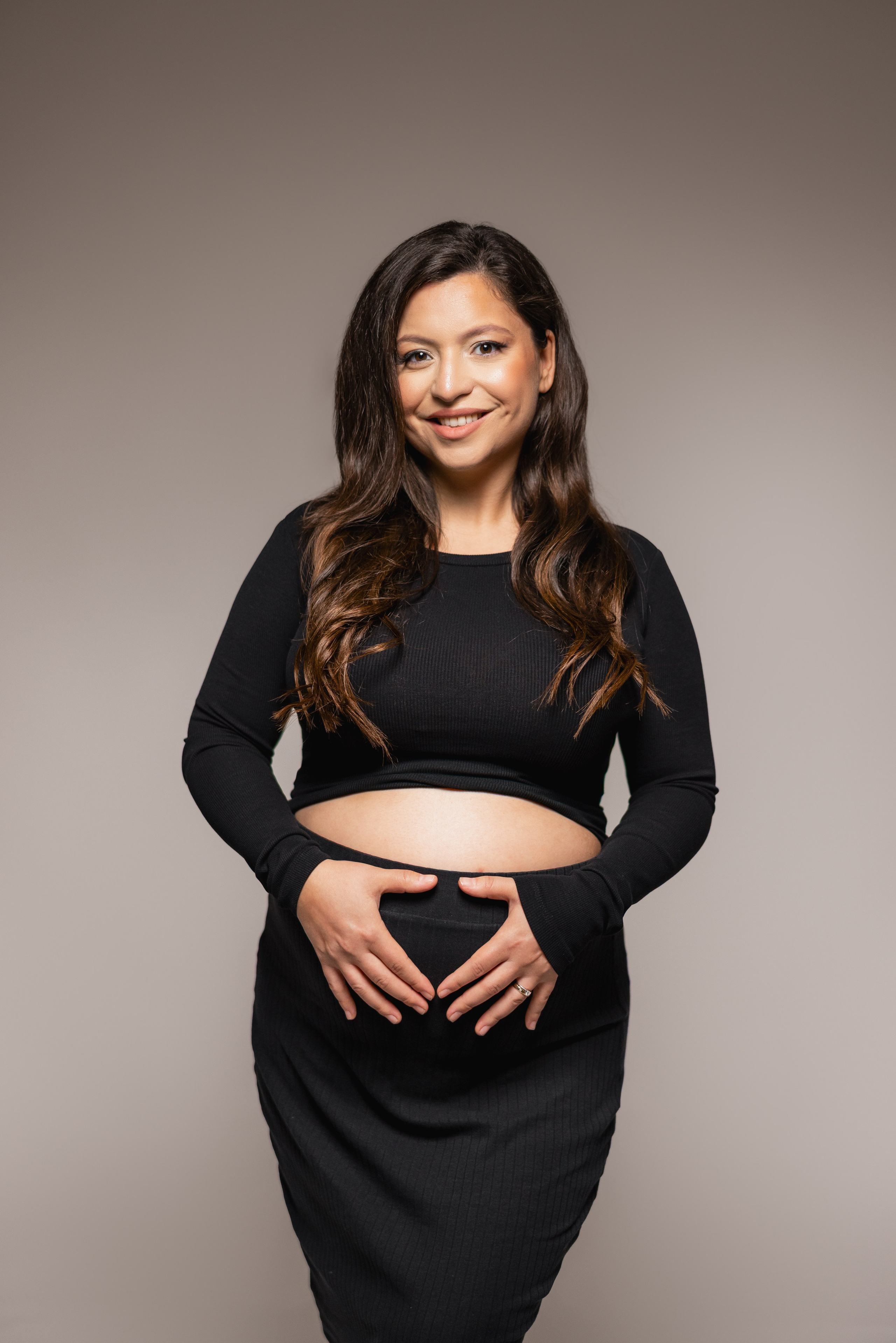 Babybauchshooting. Neugeborenenfotografie Pforzheim Katharina Jozic