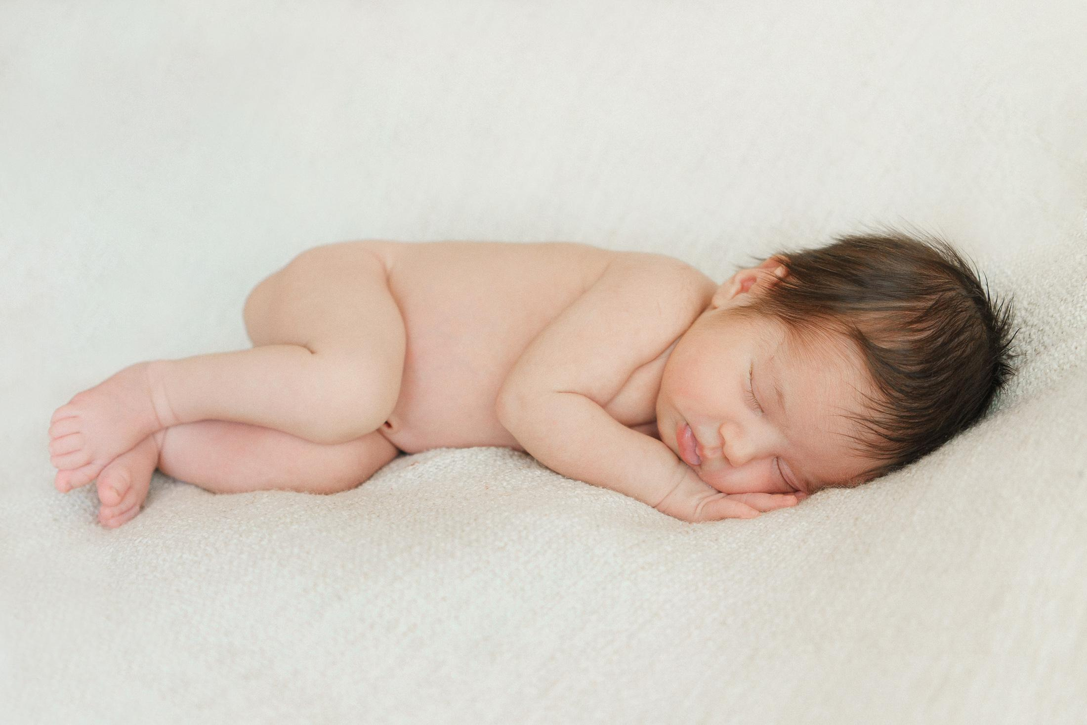 Vastasyntyneen kuvaus asiakkaan kotona ja miljöössä