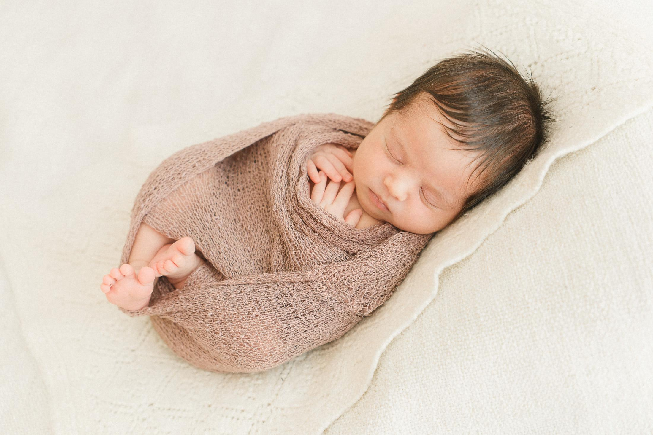 Vastasyntyneen kuvaus asiakkaan kotona ja miljöössä