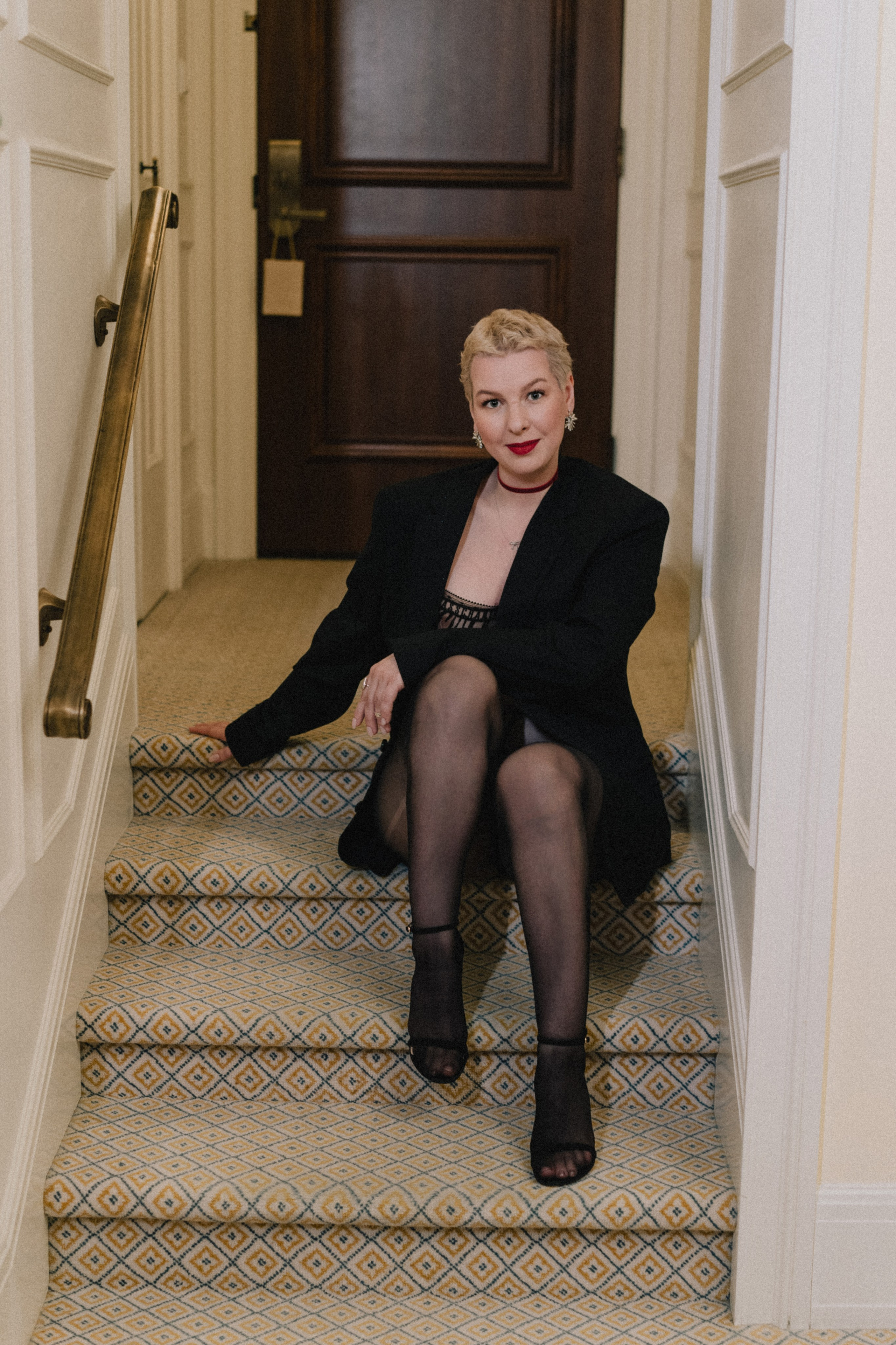 Luxury Boudoir Photography NYC | Four Seasons Hotel Photo Sessions. Videographer and photographer in New York // MAKAROV.VIDEO