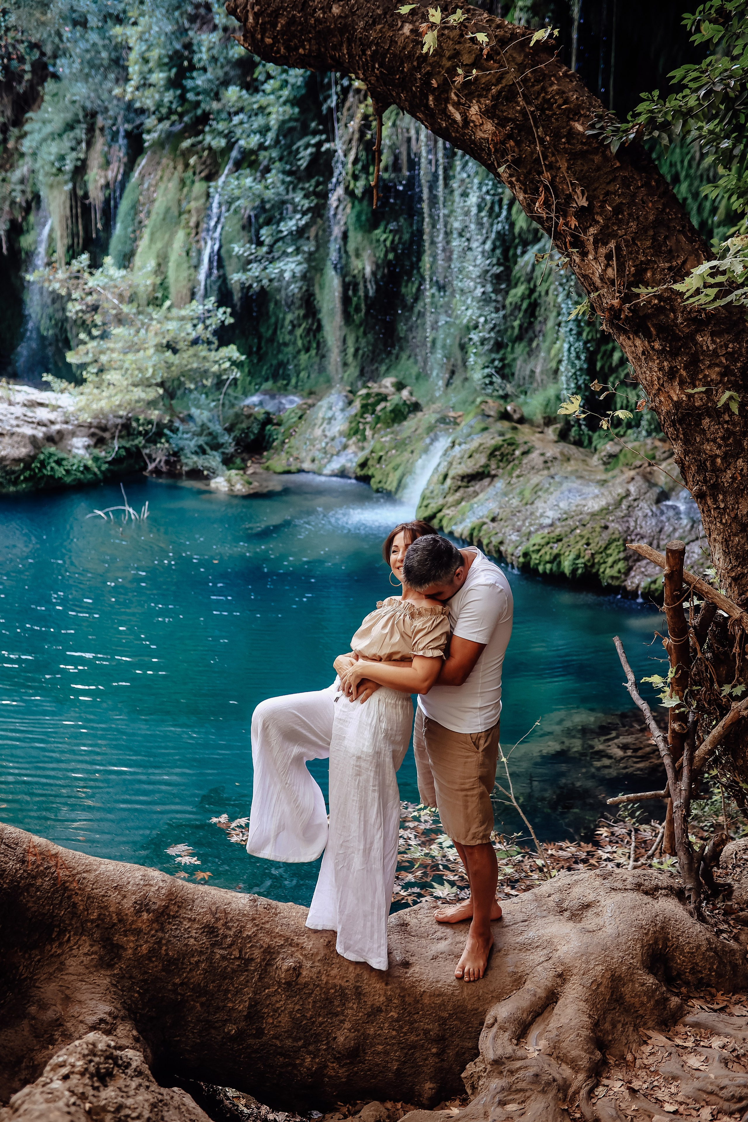 Photoshooting at Kurshunlu waterfall. Photographer in Turkey, Antalya, Kemer, Belek, Side, Kas, Fethiye