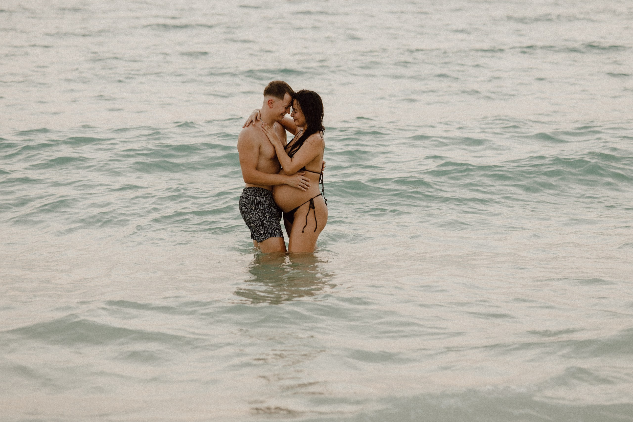 Pricing drp. Couple, Maternity & Family Photographer in Dubai, UAE & Worldwide