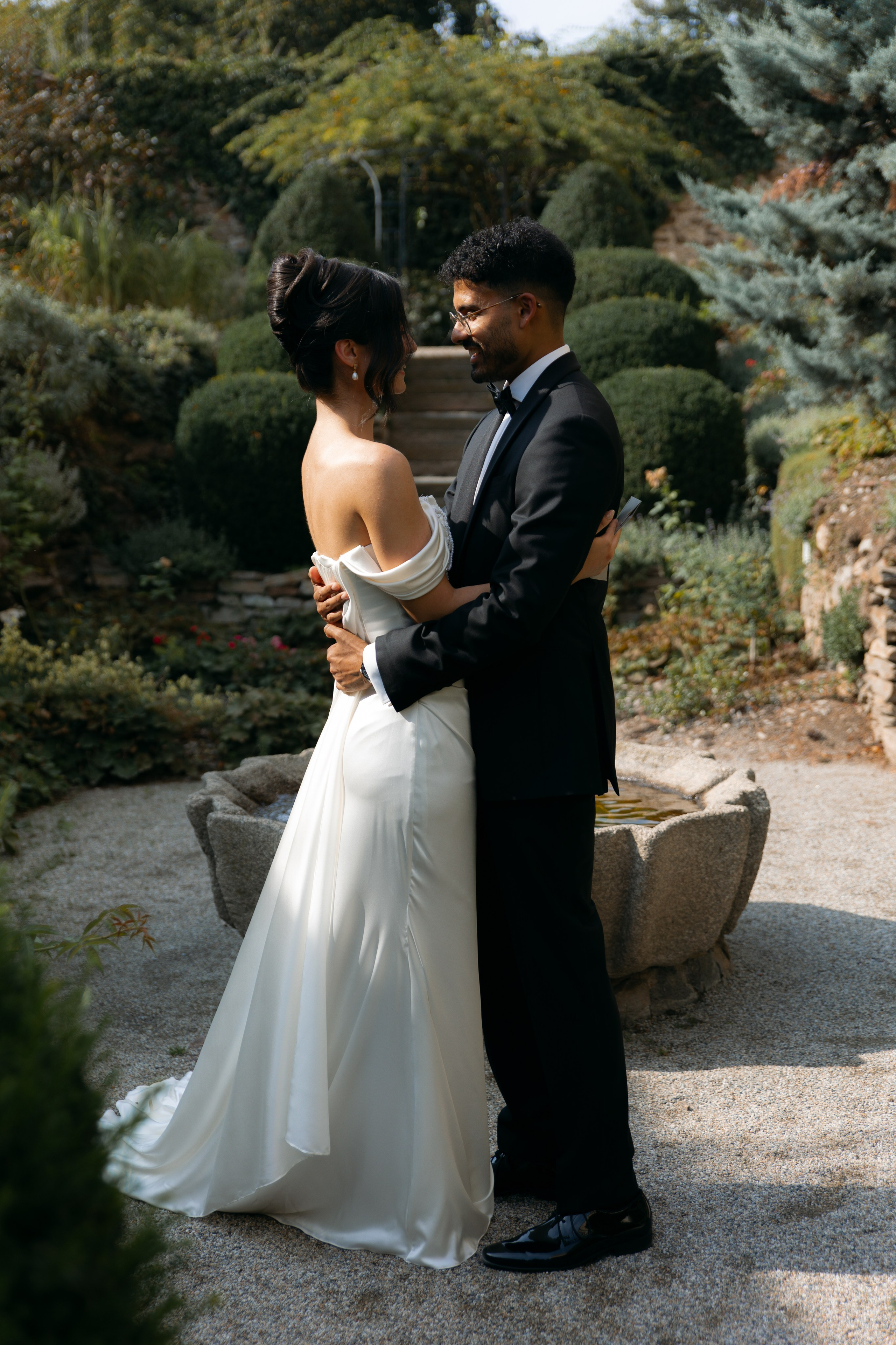 Elegant Castle Wedding in Austria | Alwin & Ruth’s Fairytale Celebration. Wedding photographer and videographer based in Timisoara, Romania