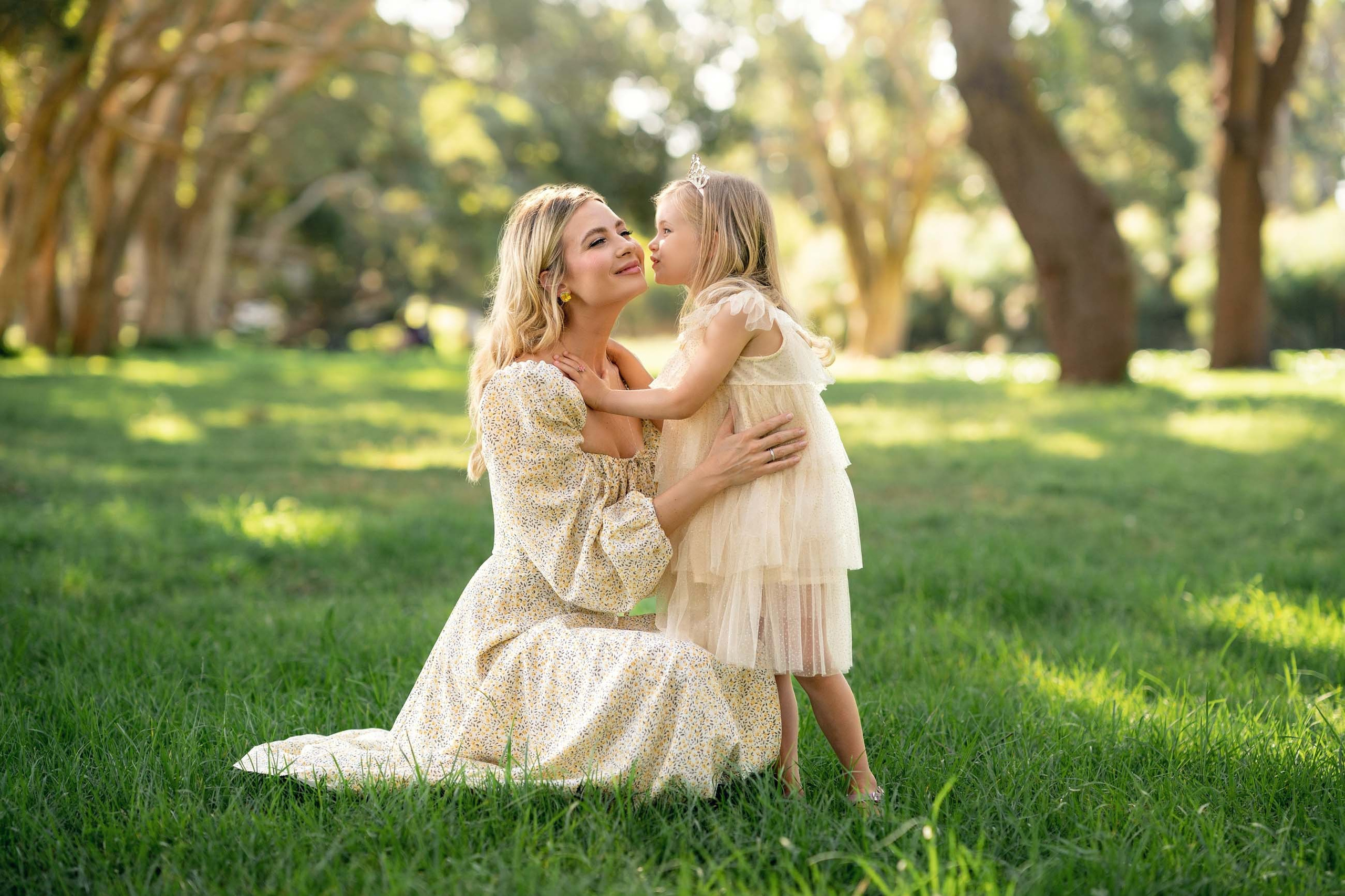 Best Extended Family and Grandparents Photography shoot in Sydney.