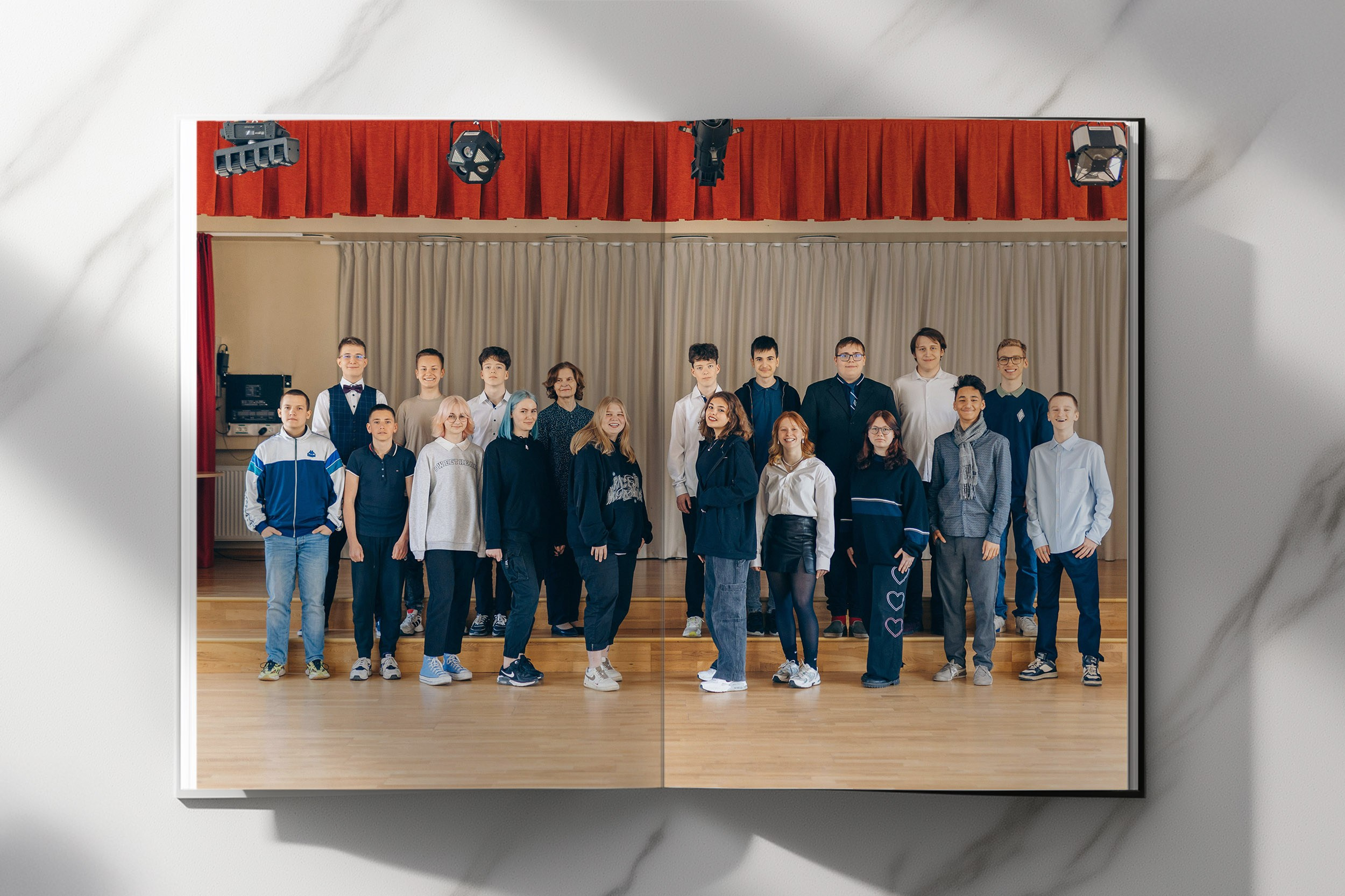 Выпускные альбомы в Таллинне. Фотограф в Таллинне — портретные, семейные и детские фотосессии