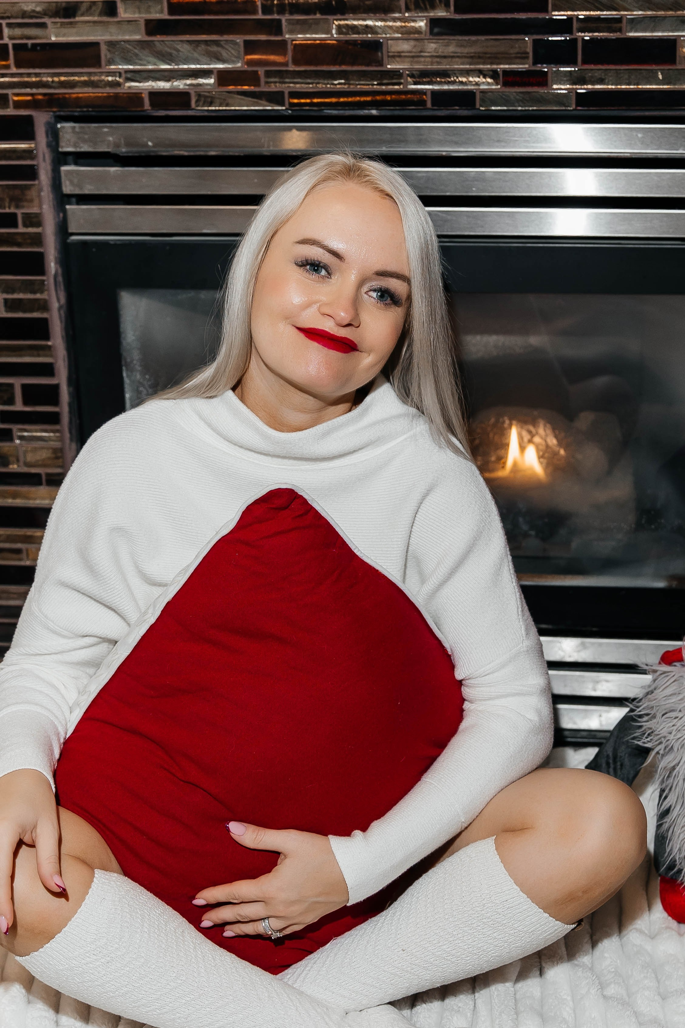 Christmas photoshoot Anna. Documentary and Family Photographer in Seattle