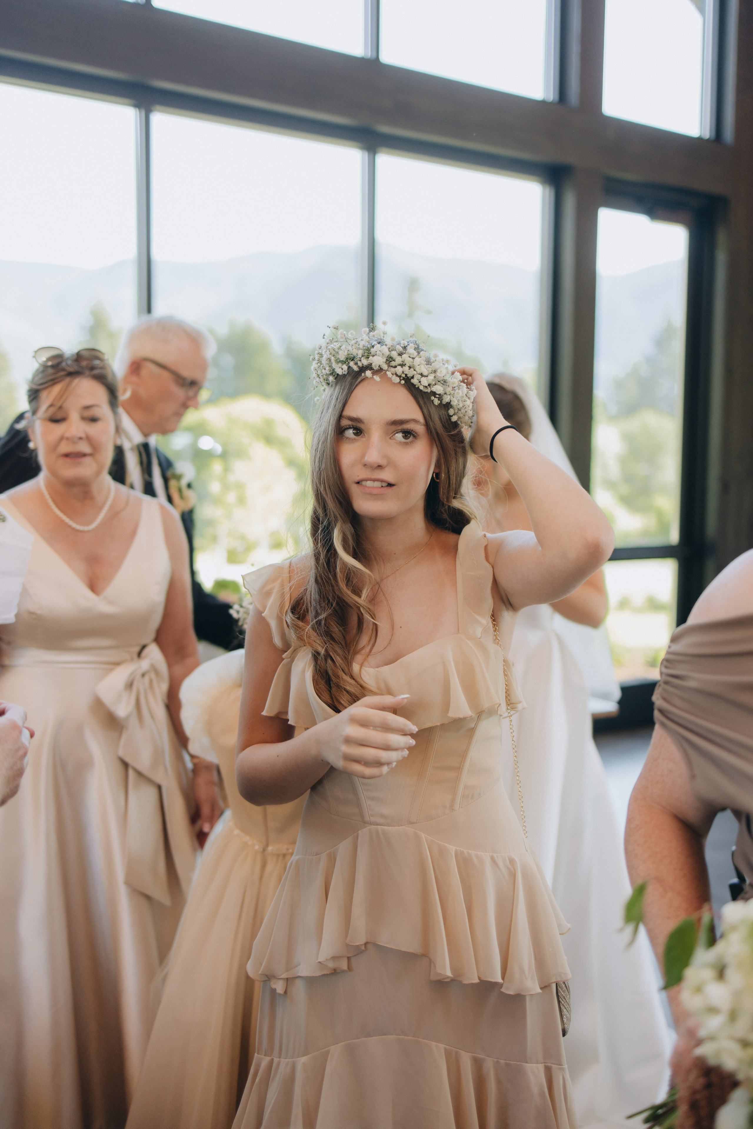 Wedding Shelby & Riley | Columbia River Gorge, WA | Georgy Shishkin Photography Photography. Portland Wedding Photographer | Authentic PNW Love Stories