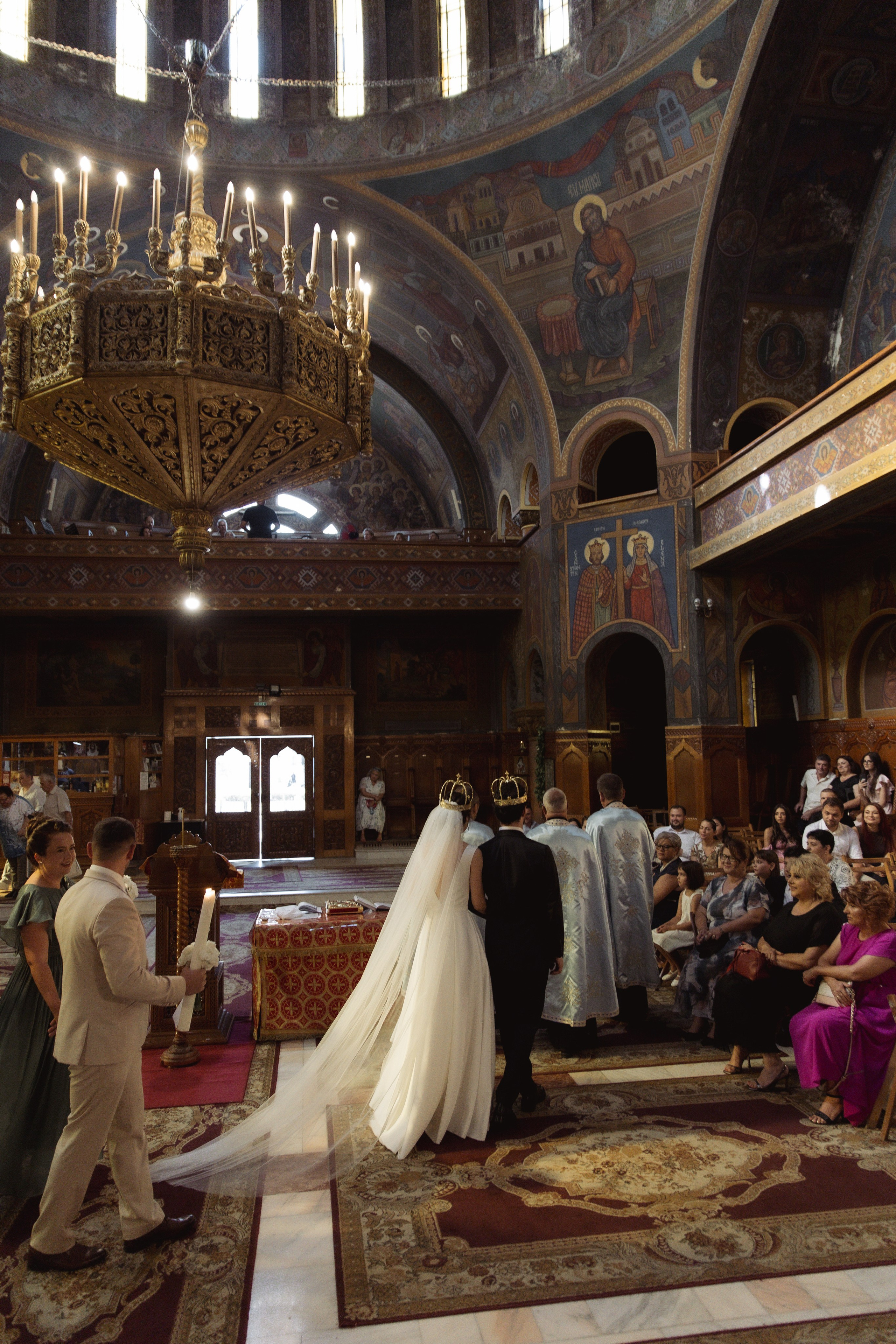 George & Alina | Wedding at Hotel Timisoara. Wedding photographer and videographer based in Timisoara, Romania