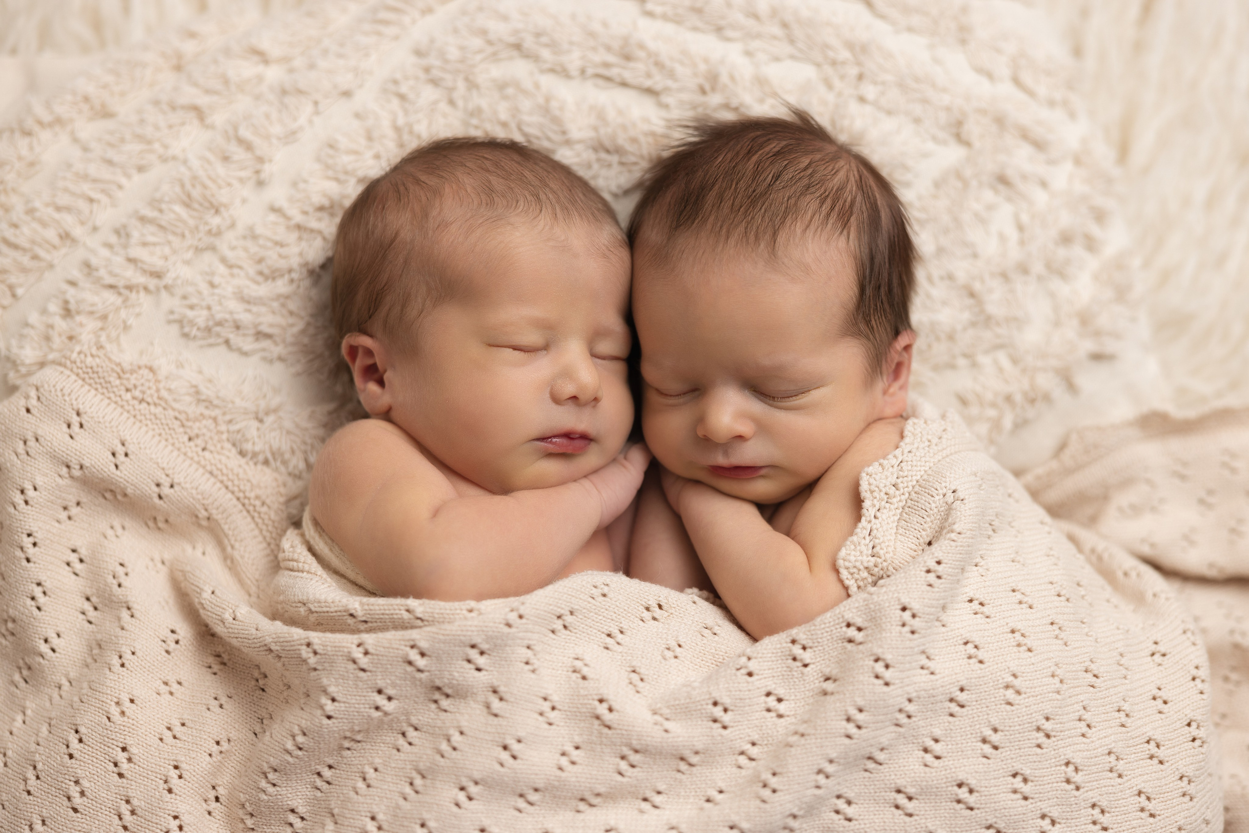 Newbornshooting in Pforzheim und Umgebung. Neugeborenenfotografie Pforzheim Katharina Jozic