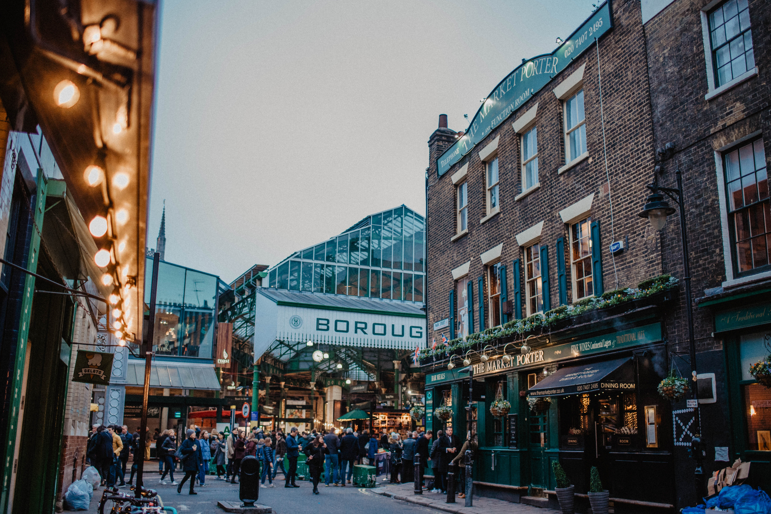 London. Lifestyle, wedding and family photographer