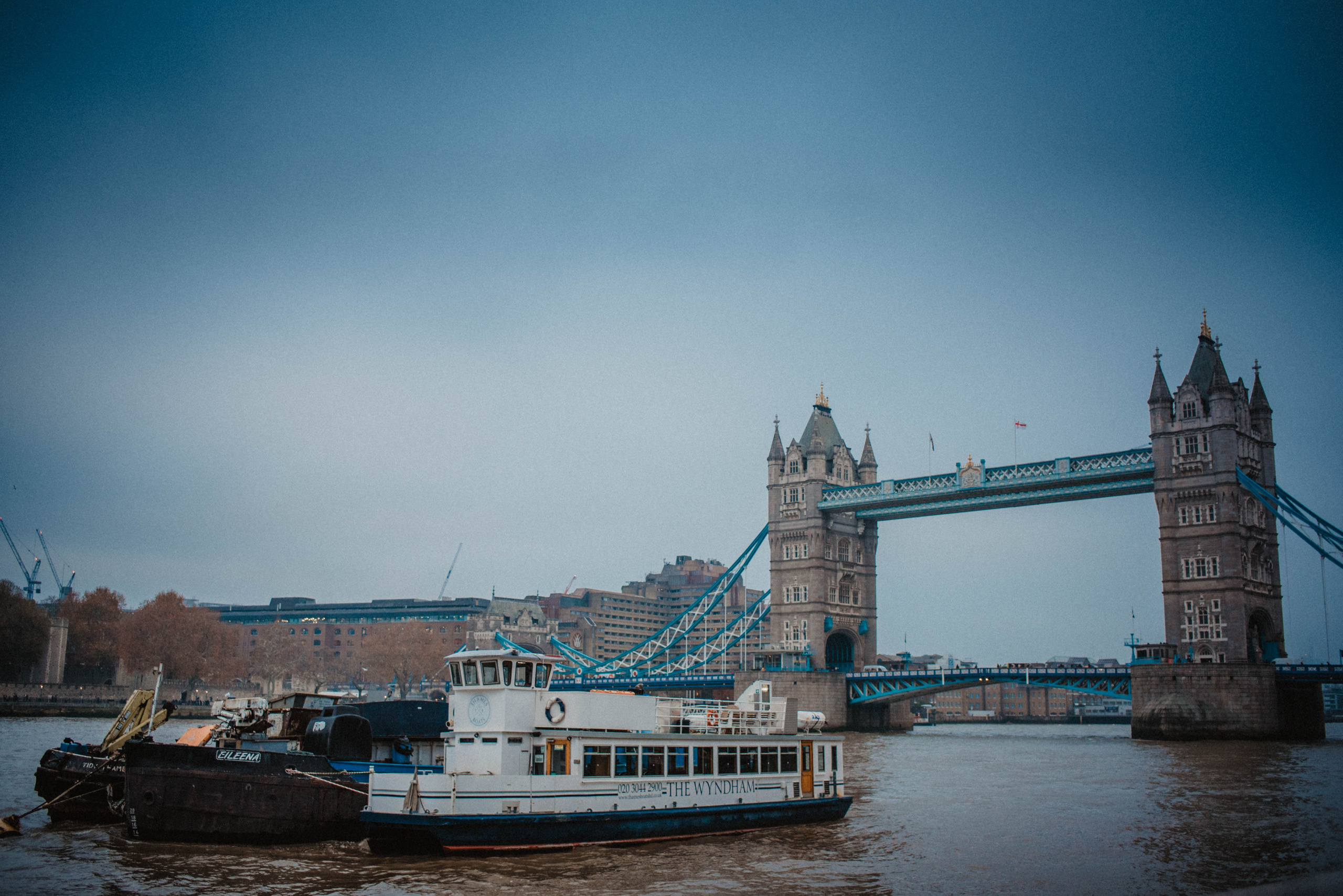 London. Lifestyle, wedding and family photographer