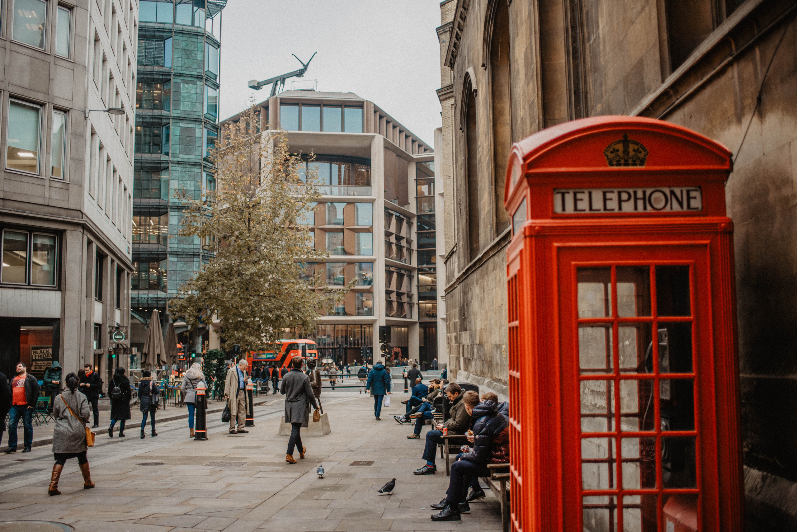 London. Lifestyle, wedding and family photographer