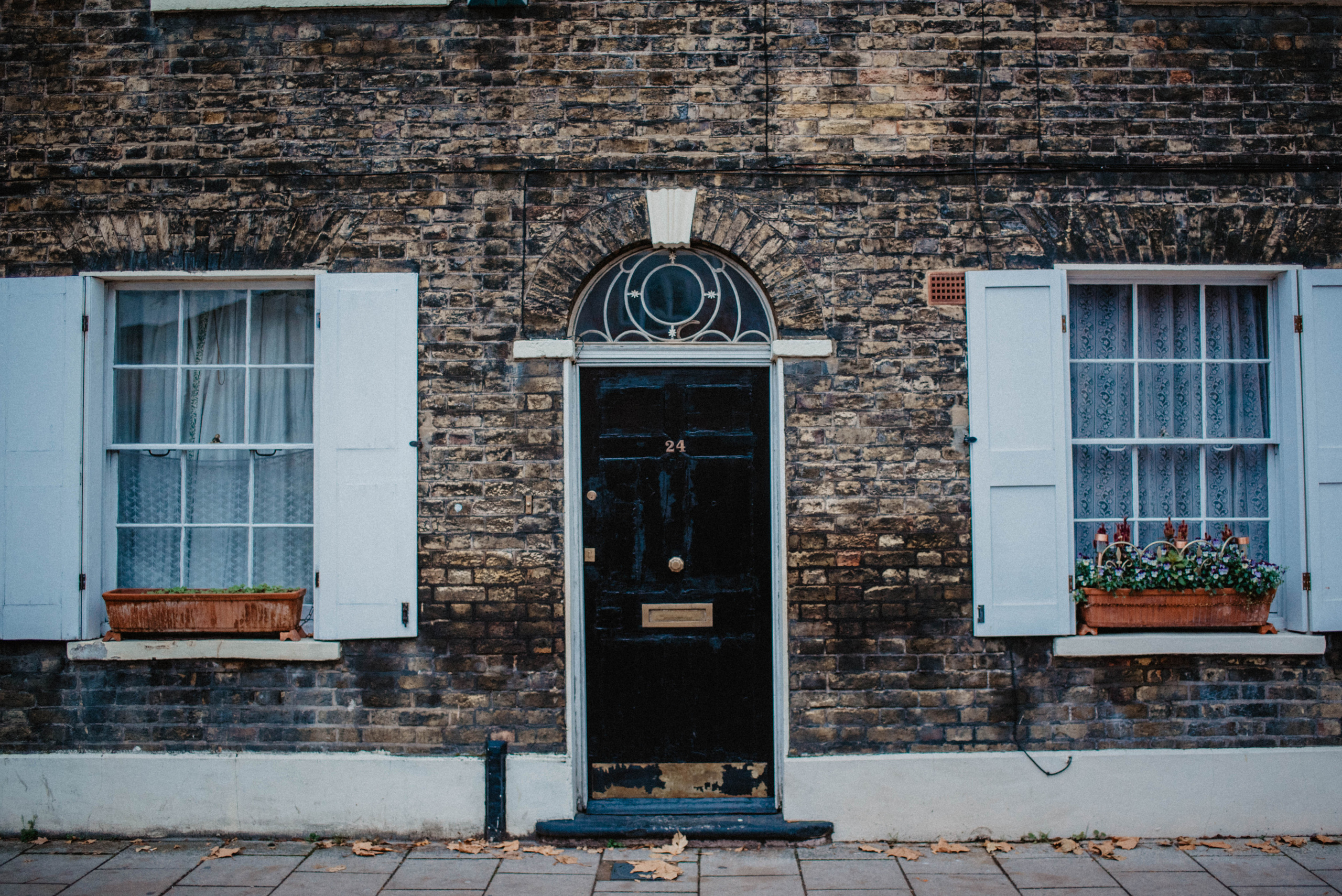 London. Lifestyle, wedding and family photographer