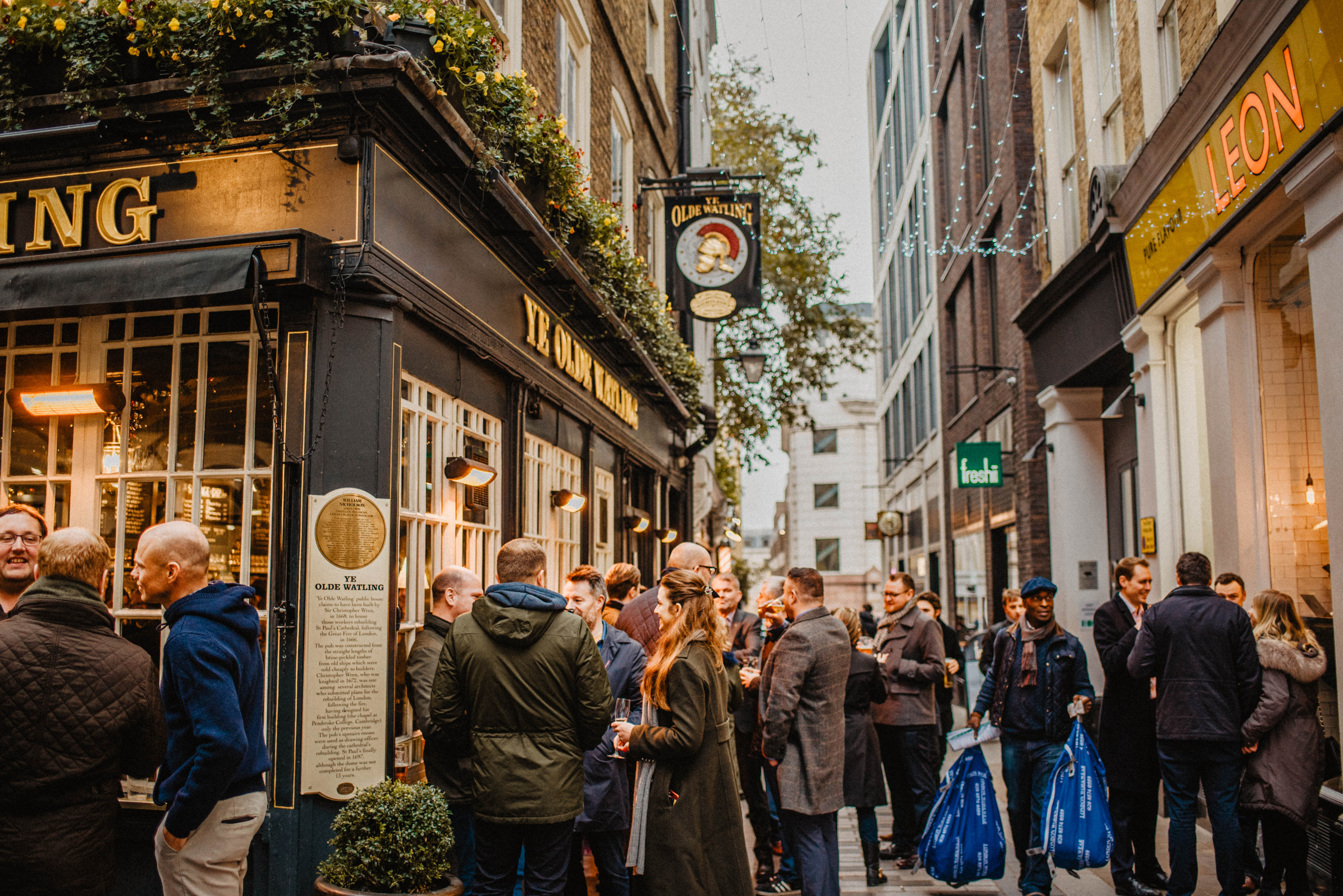 London. Lifestyle, wedding and family photographer