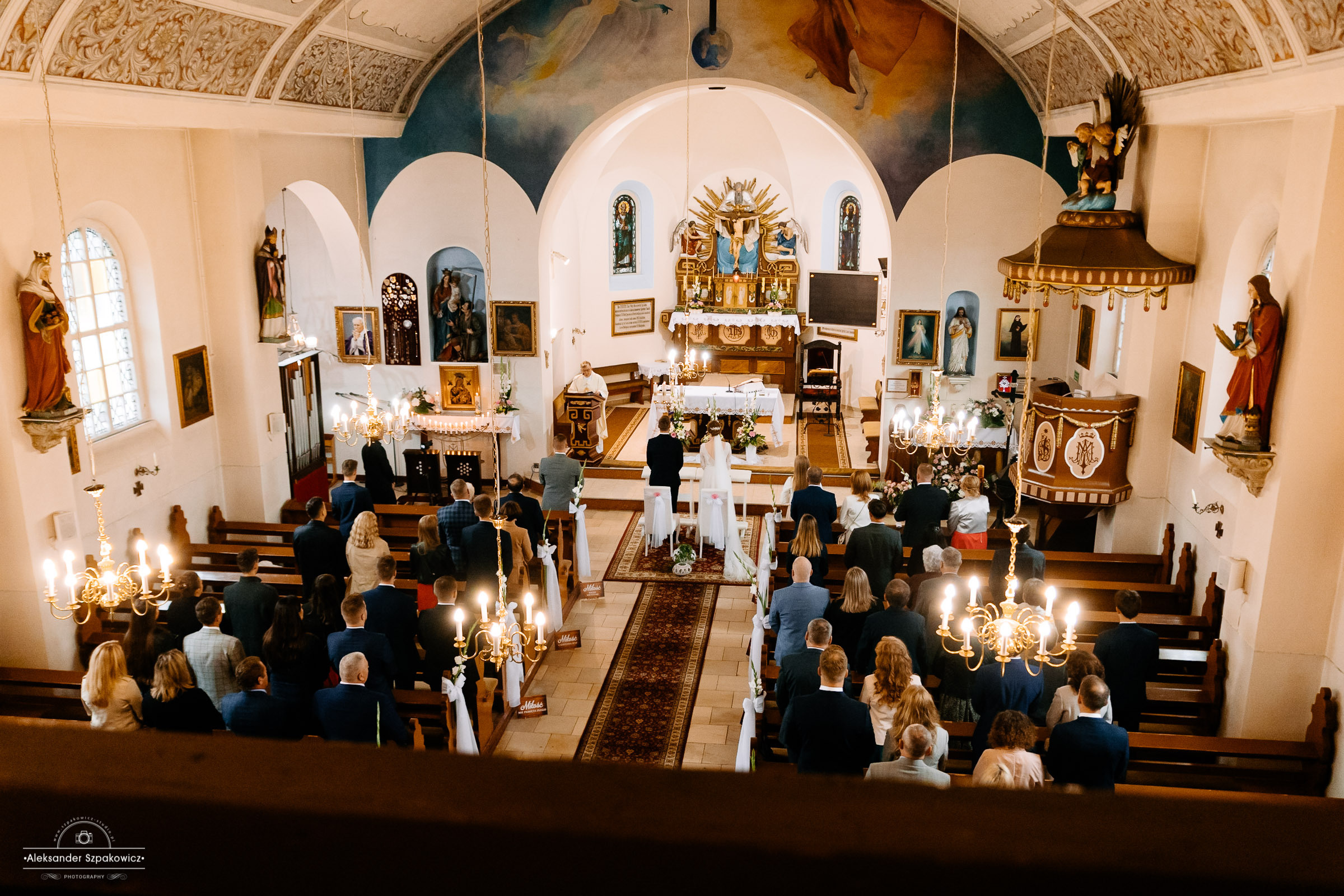 Ceremonia ślubna • Zdjęcia w kościele/USC. Fotograf Ślubny Warszawa - Sesje Biznesowe Rodzinne Eventy