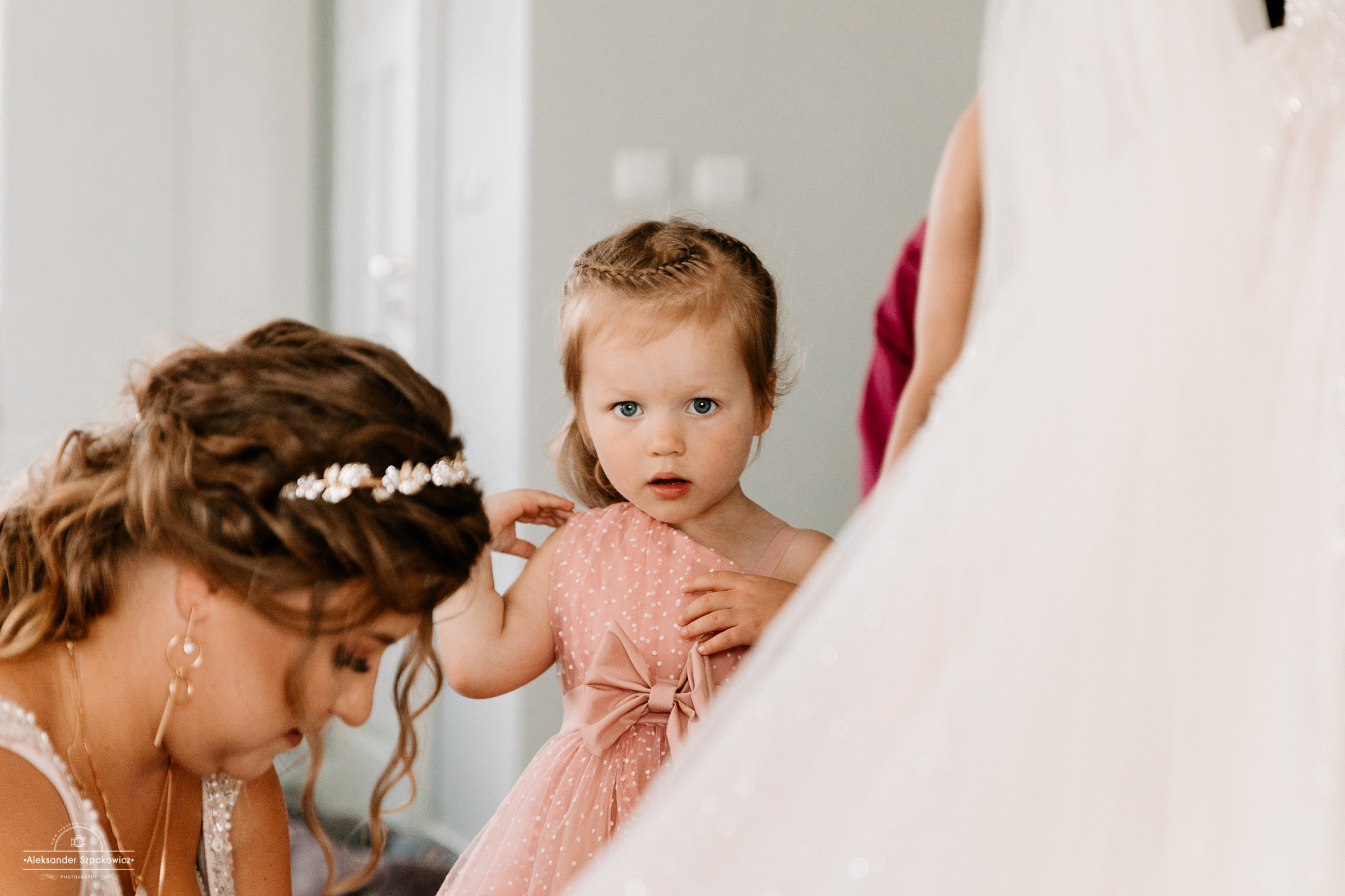 Zdjęcia ślubne z Przygotowań • Fotograf Trójmiasto. Fotograf Ślubny Warszawa - Sesje Biznesowe Rodzinne Eventy