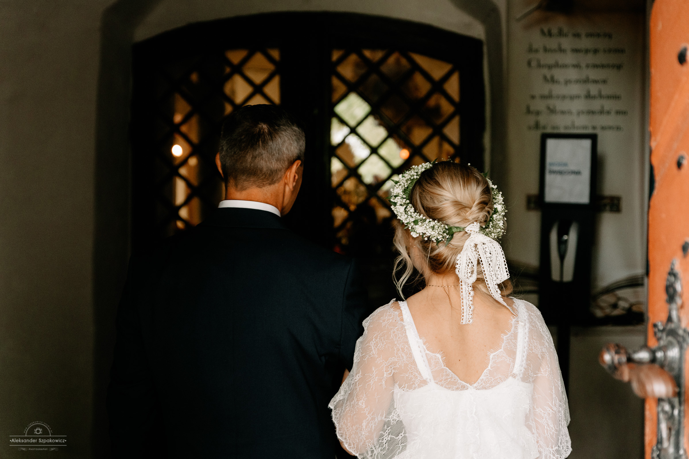 Ceremonia ślubna • Zdjęcia w kościele/USC. Fotograf Ślubny Warszawa - Sesje Biznesowe Rodzinne Eventy