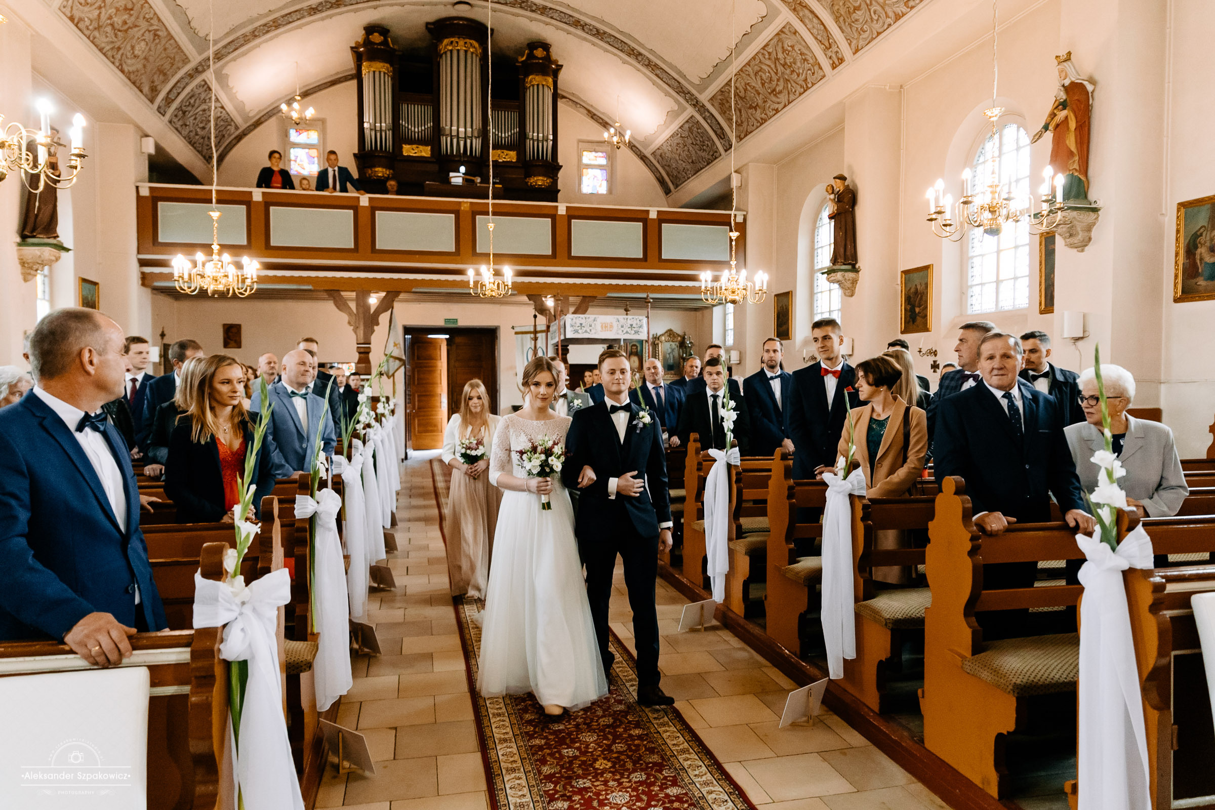 Ceremonia ślubna • Zdjęcia w kościele/USC. Fotograf Ślubny Warszawa - Sesje Biznesowe Rodzinne Eventy