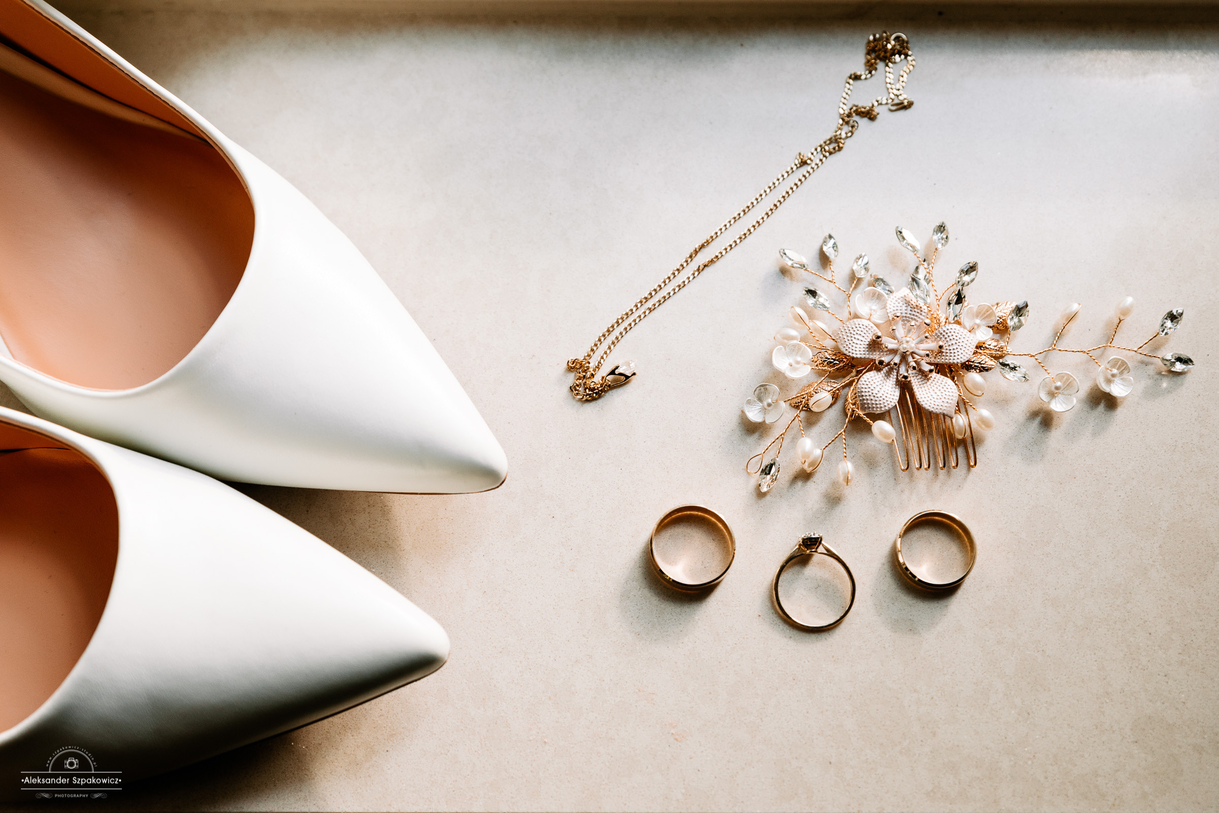 Zdjęcia ślubne z Przygotowań • Fotograf Trójmiasto. Fotograf Ślubny Warszawa - Sesje Biznesowe Rodzinne Eventy