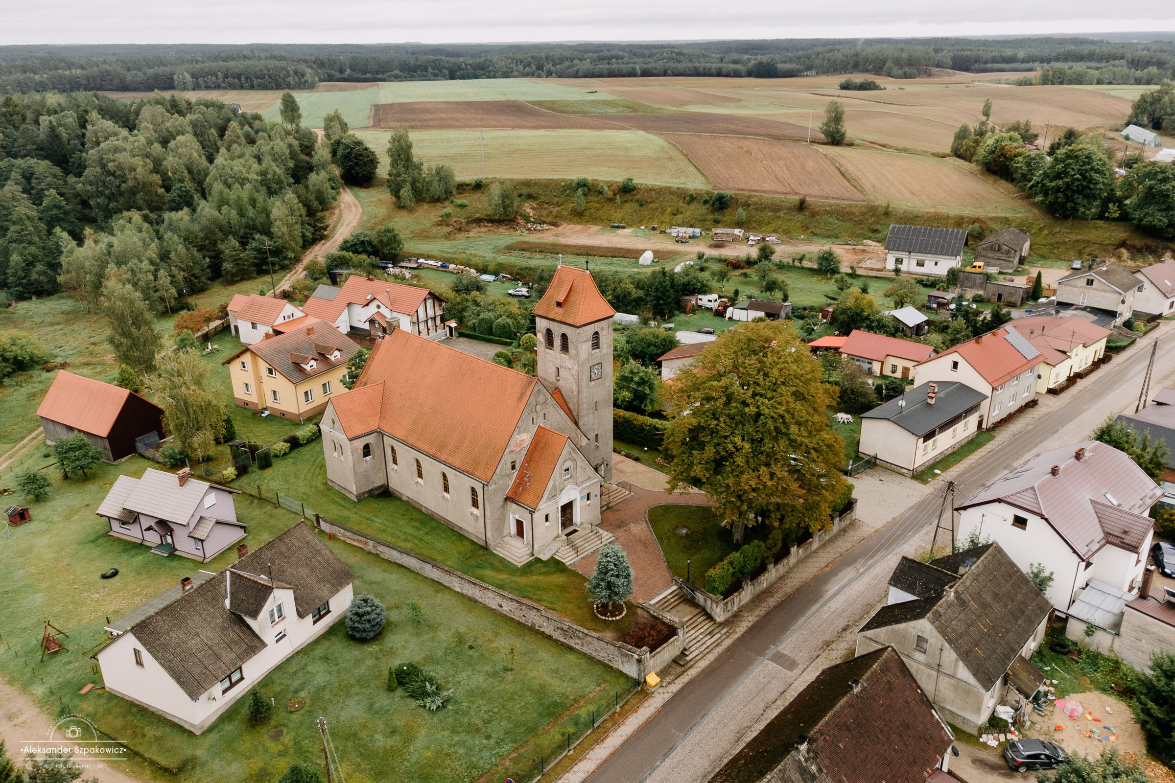 Ceremonia ślubna • Zdjęcia w kościele/USC. Fotograf Ślubny Warszawa - Sesje Biznesowe Rodzinne Eventy