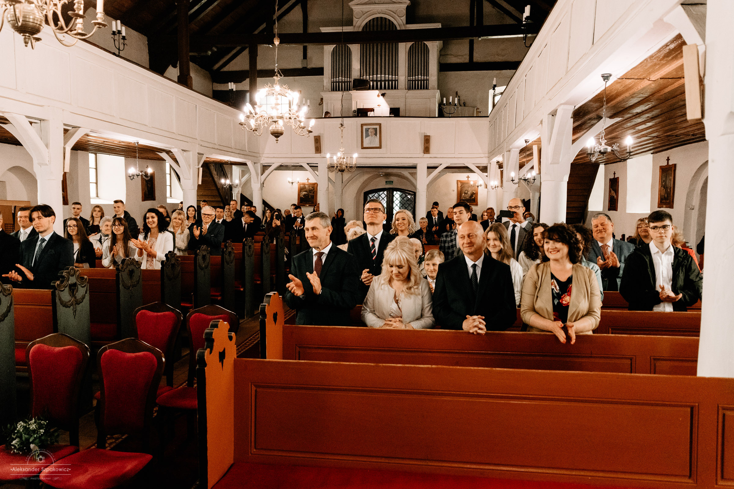 Ceremonia ślubna • Zdjęcia w kościele/USC. Fotograf Ślubny Warszawa - Sesje Biznesowe Rodzinne Eventy