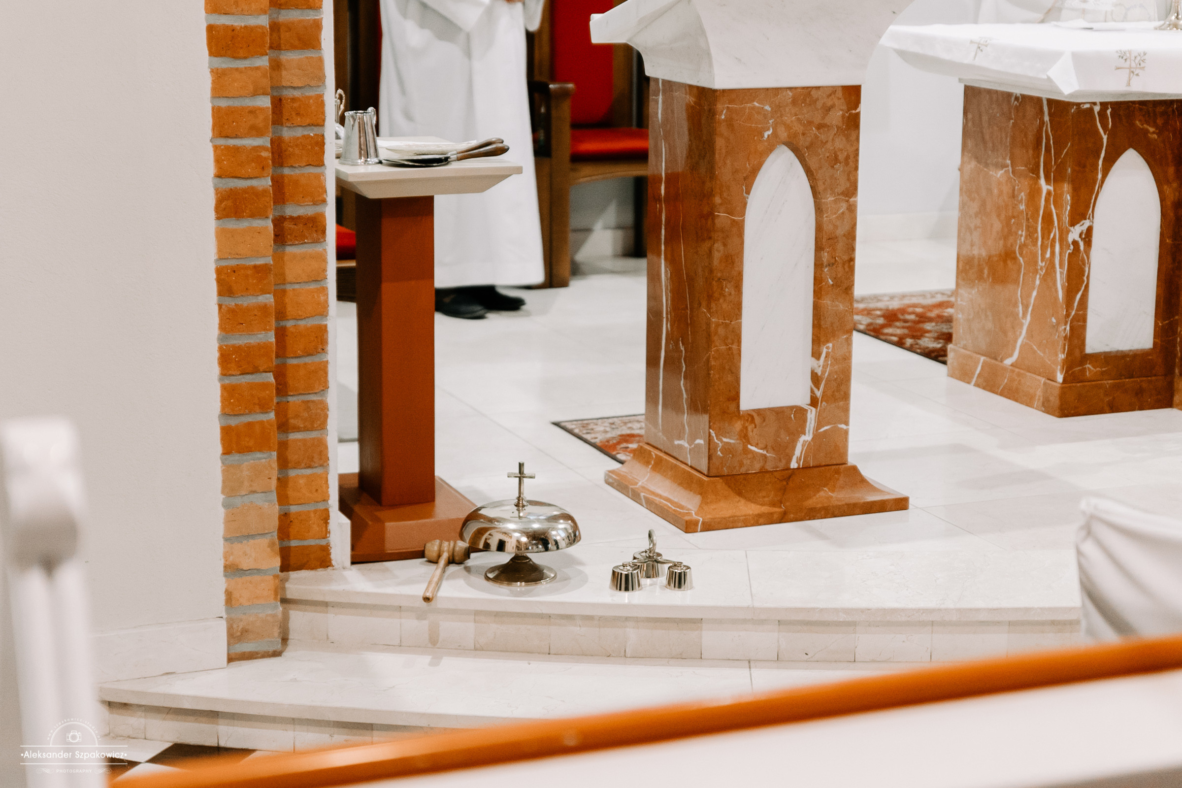 Ceremonia ślubna • Zdjęcia w kościele/USC. Fotograf Ślubny Warszawa - Sesje Biznesowe Rodzinne Eventy