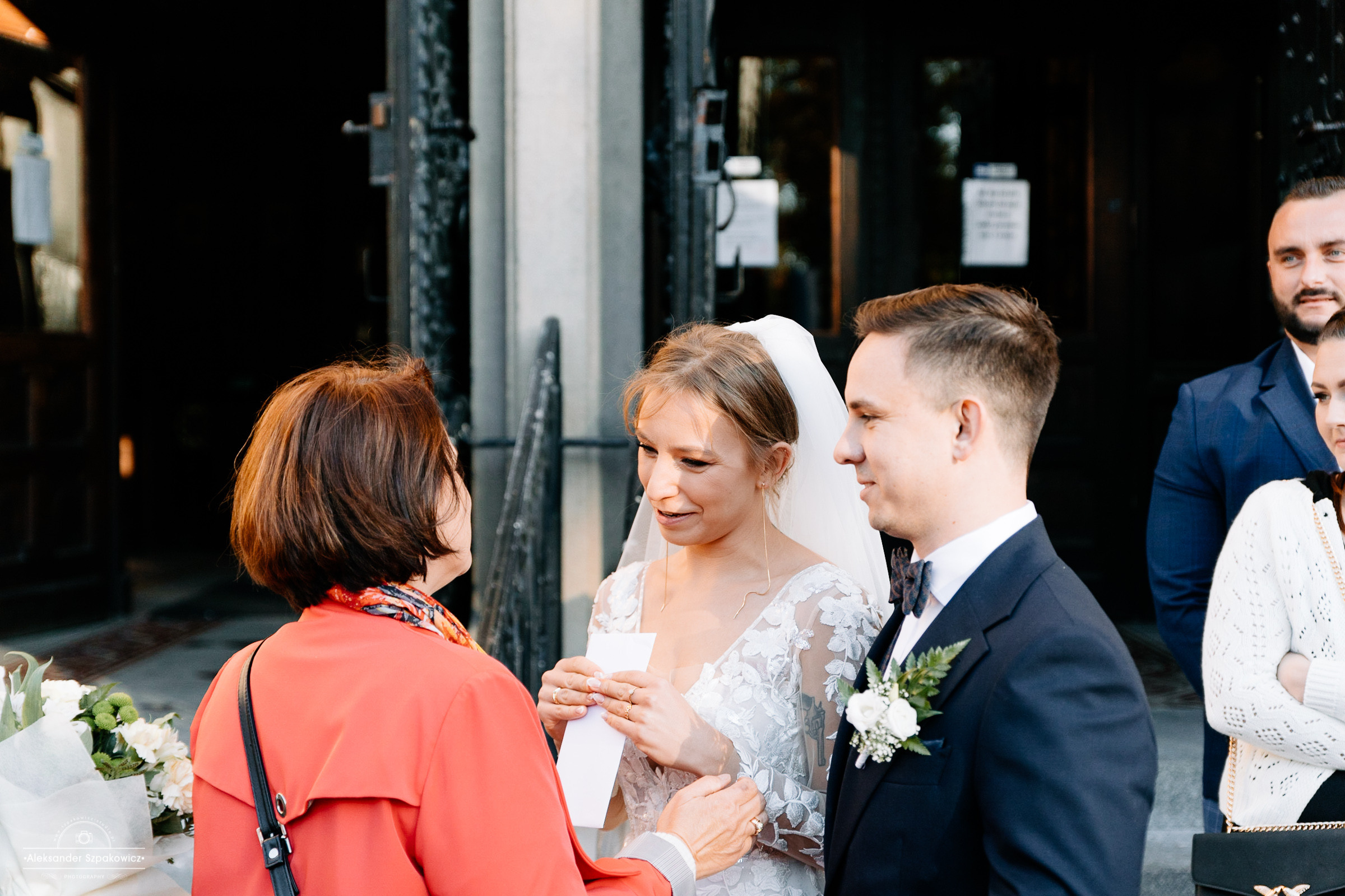 Ceremonia ślubna • Zdjęcia w kościele/USC. Fotograf Ślubny Warszawa - Sesje Biznesowe Rodzinne Eventy
