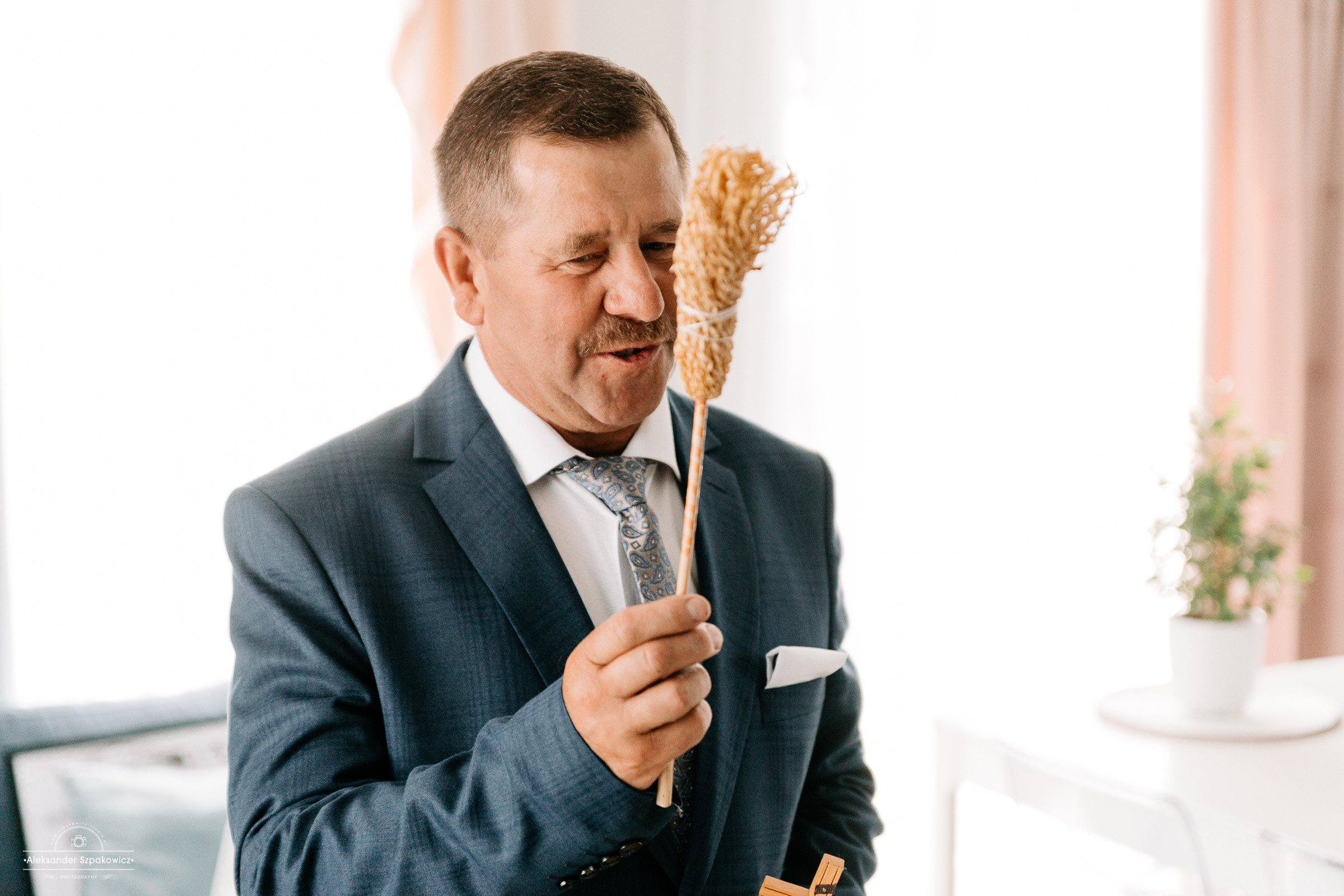 Zdjęcia ślubne z Przygotowań • Fotograf Trójmiasto. Fotograf Ślubny Warszawa - Sesje Biznesowe Rodzinne Eventy