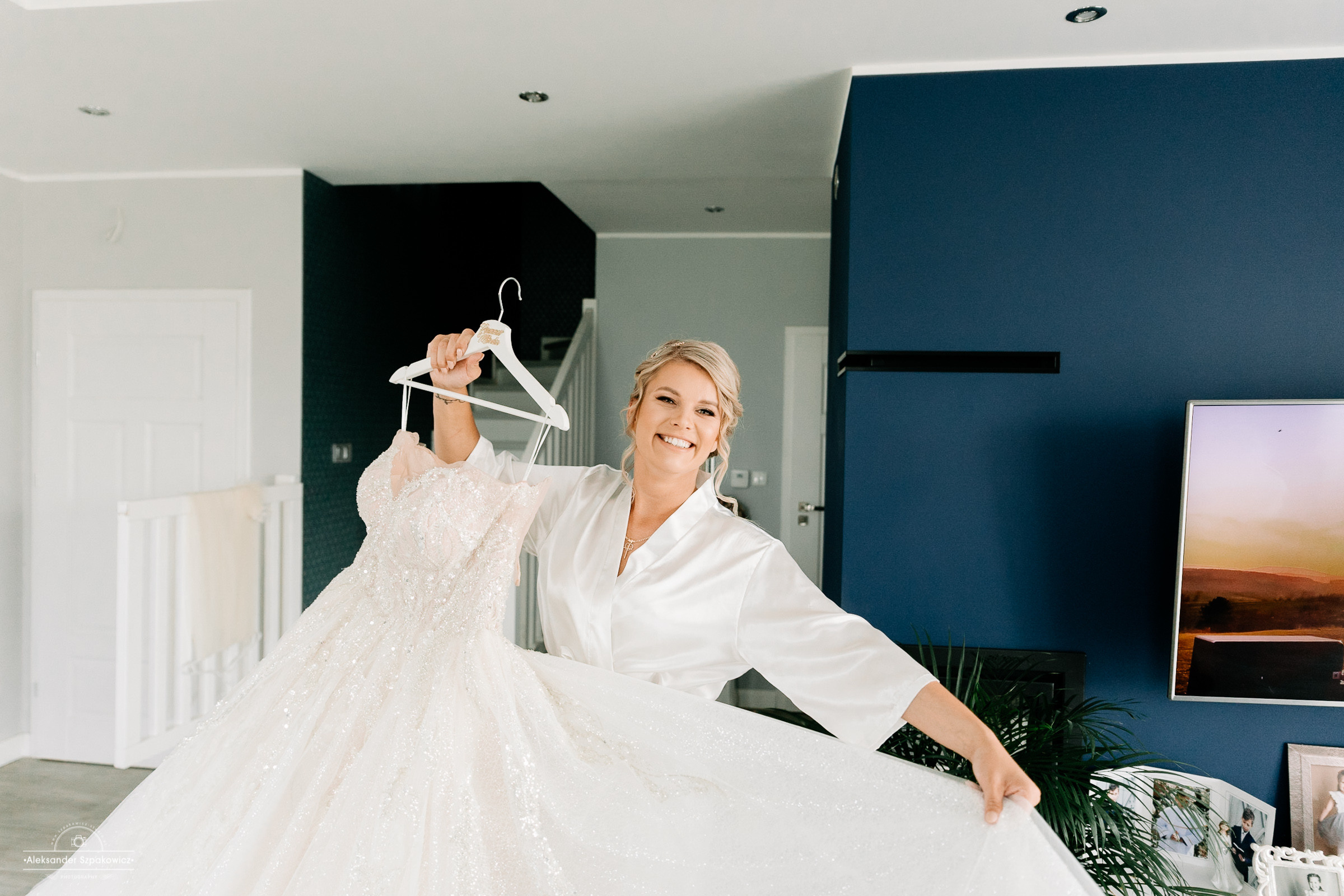 Zdjęcia ślubne z Przygotowań • Fotograf Trójmiasto. Fotograf Ślubny Warszawa - Sesje Biznesowe Rodzinne Eventy