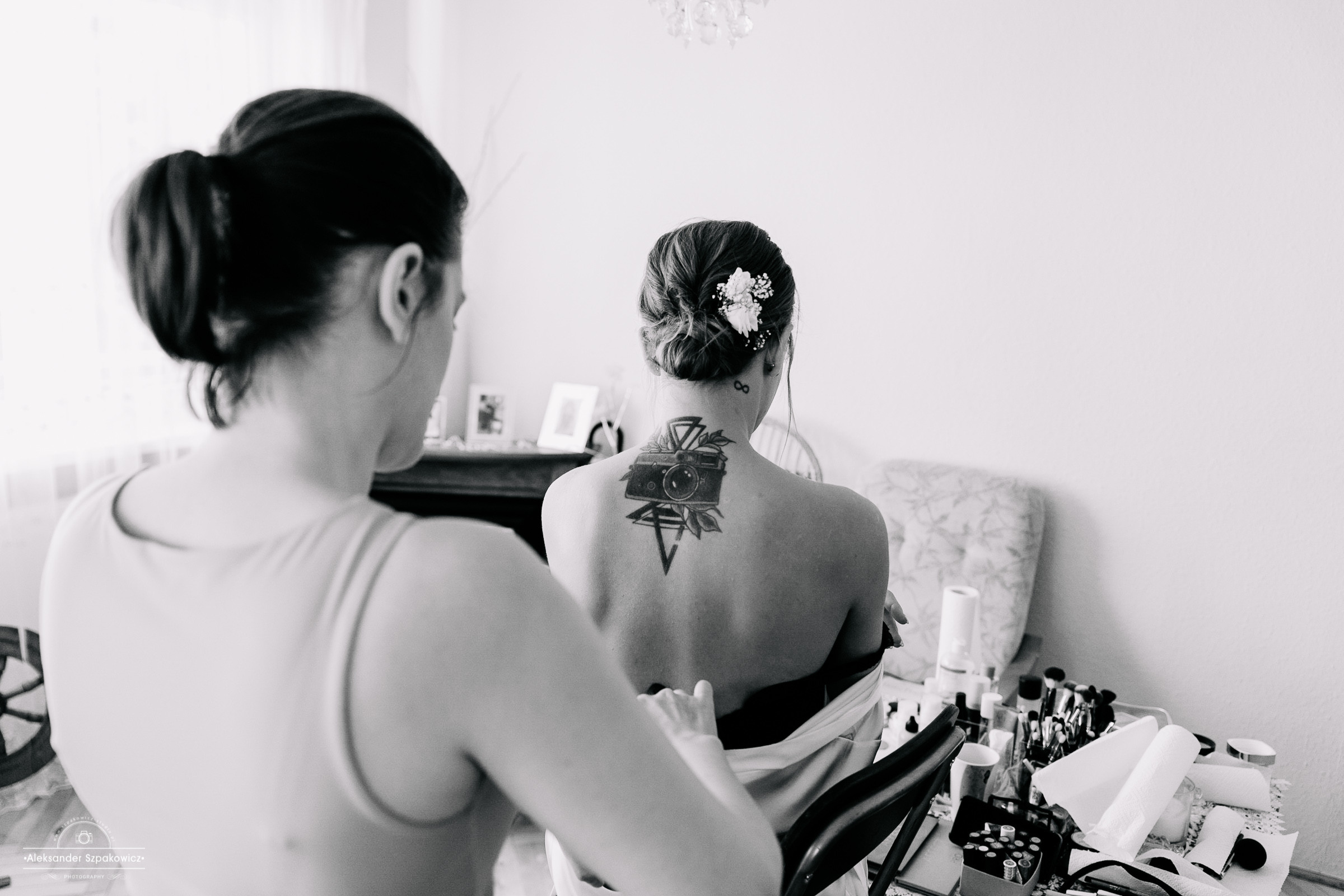 Zdjęcia ślubne z Przygotowań • Fotograf Trójmiasto. Fotograf Ślubny Warszawa - Sesje Biznesowe Rodzinne Eventy