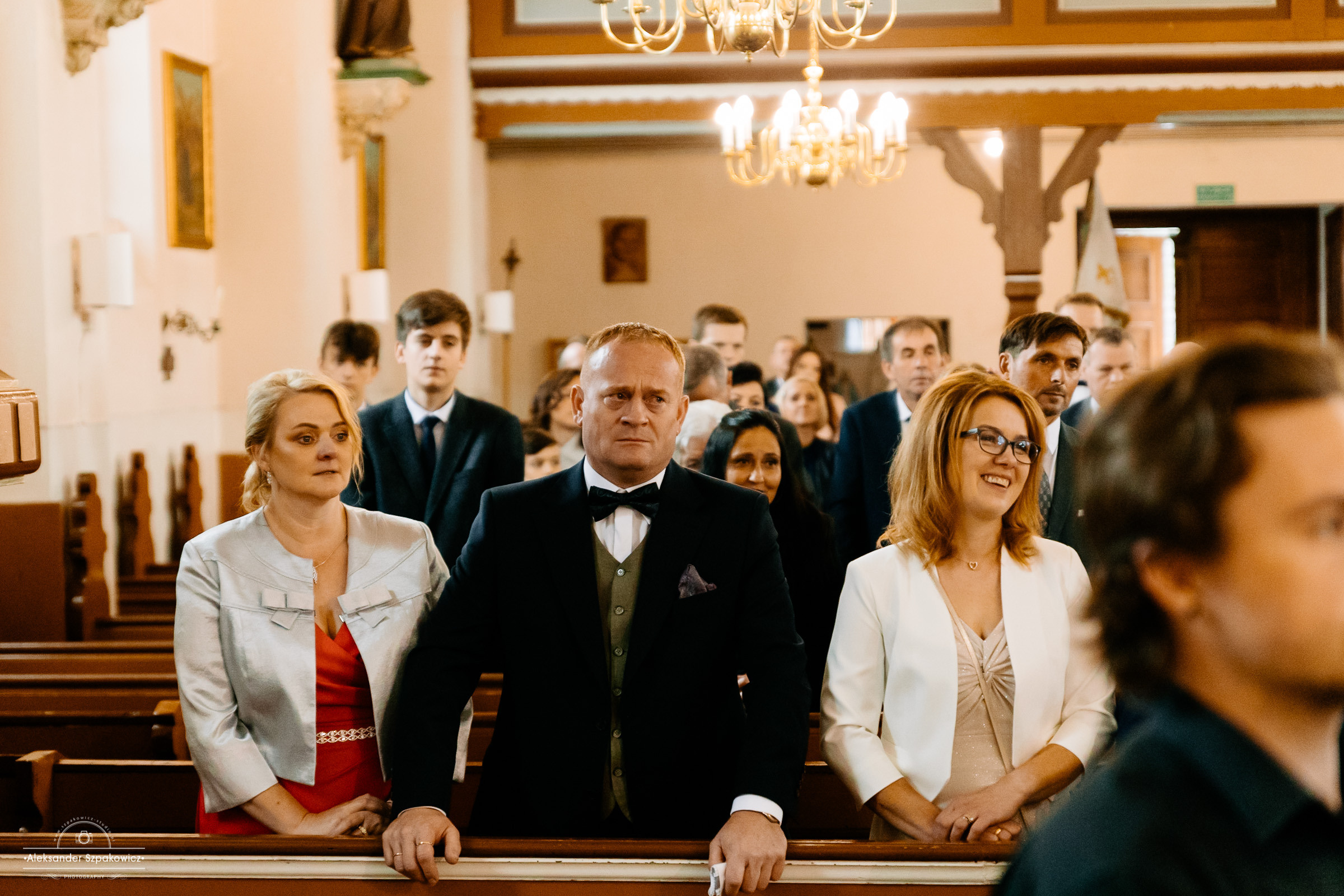 Ceremonia ślubna • Zdjęcia w kościele/USC. Fotograf Ślubny Warszawa - Sesje Biznesowe Rodzinne Eventy