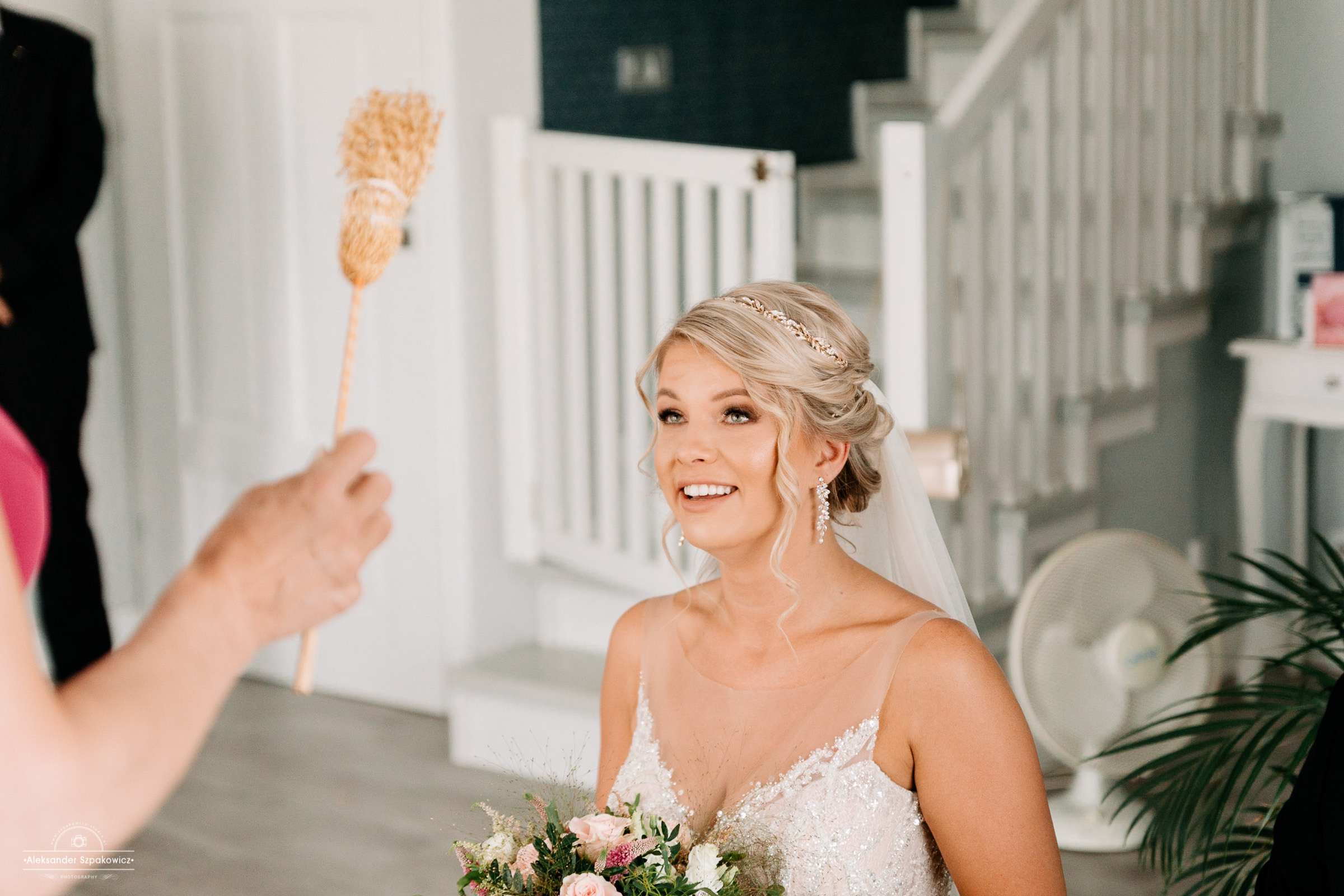 Zdjęcia ślubne z Przygotowań • Fotograf Trójmiasto. Fotograf Ślubny Warszawa - Sesje Biznesowe Rodzinne Eventy