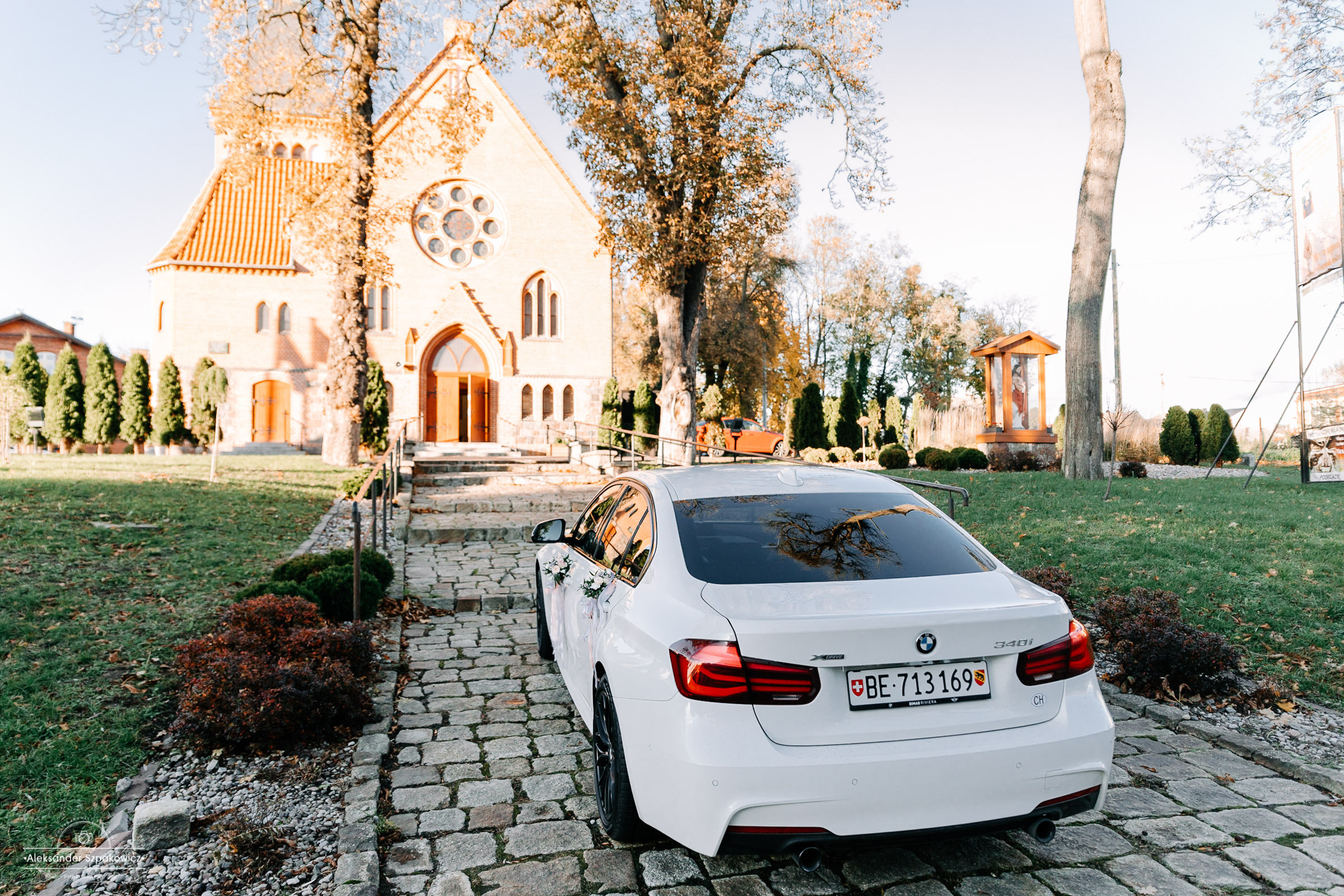 Ceremonia ślubna • Zdjęcia w kościele/USC. Fotograf Ślubny Warszawa - Sesje Biznesowe Rodzinne Eventy