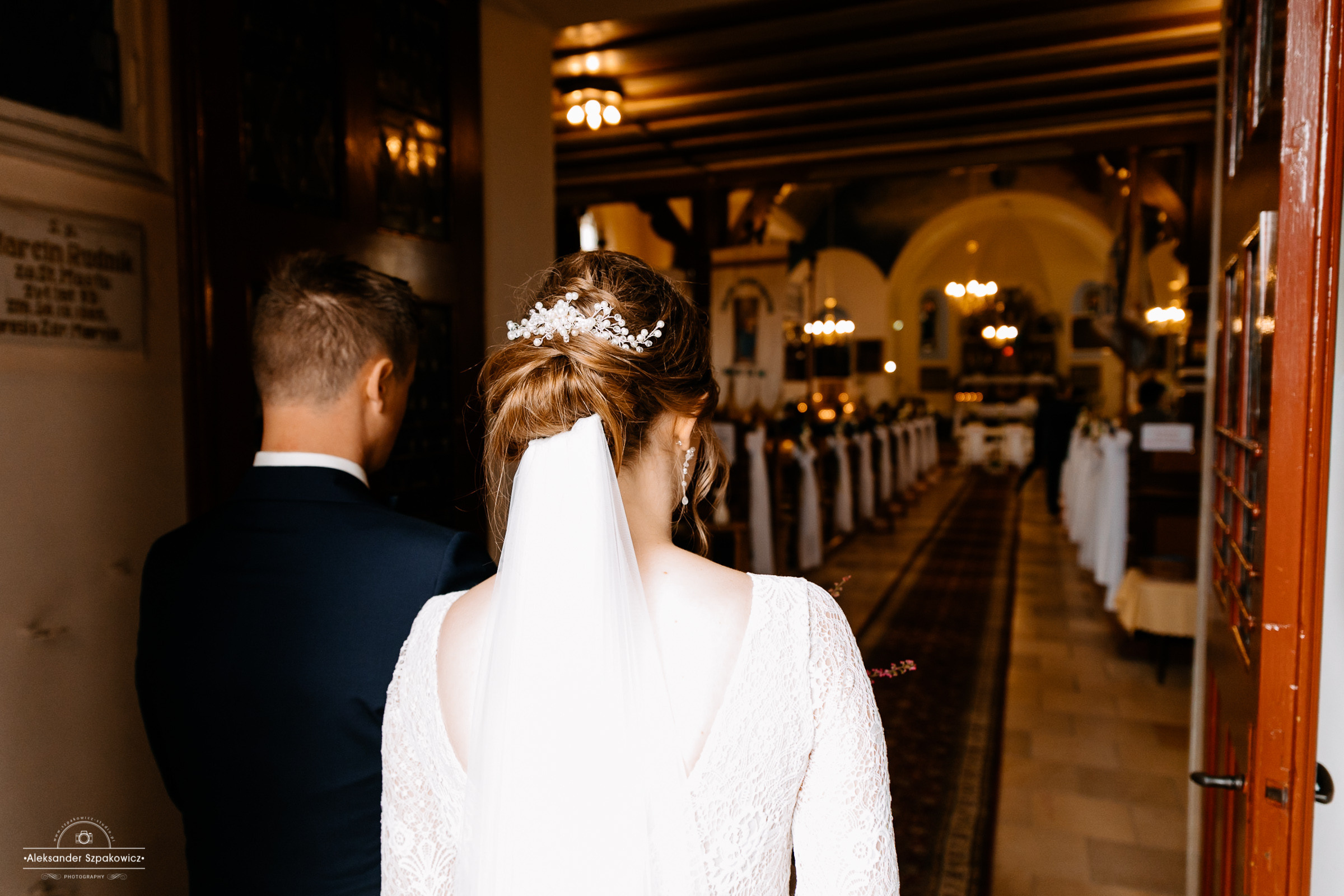 Ceremonia ślubna • Zdjęcia w kościele/USC. Fotograf Ślubny Warszawa - Sesje Biznesowe Rodzinne Eventy