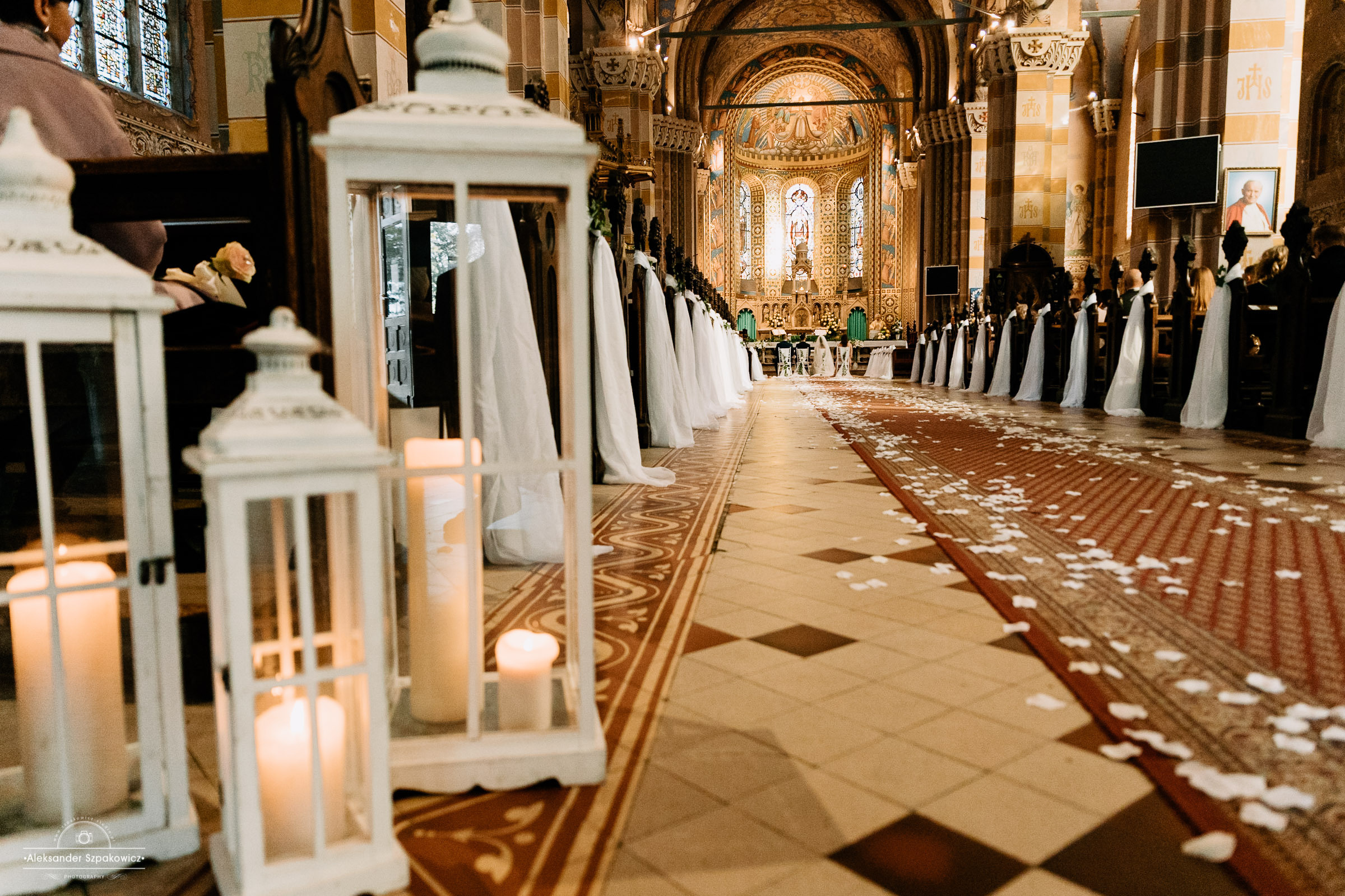 Ceremonia ślubna • Zdjęcia w kościele/USC. Fotograf Ślubny Warszawa - Sesje Biznesowe Rodzinne Eventy