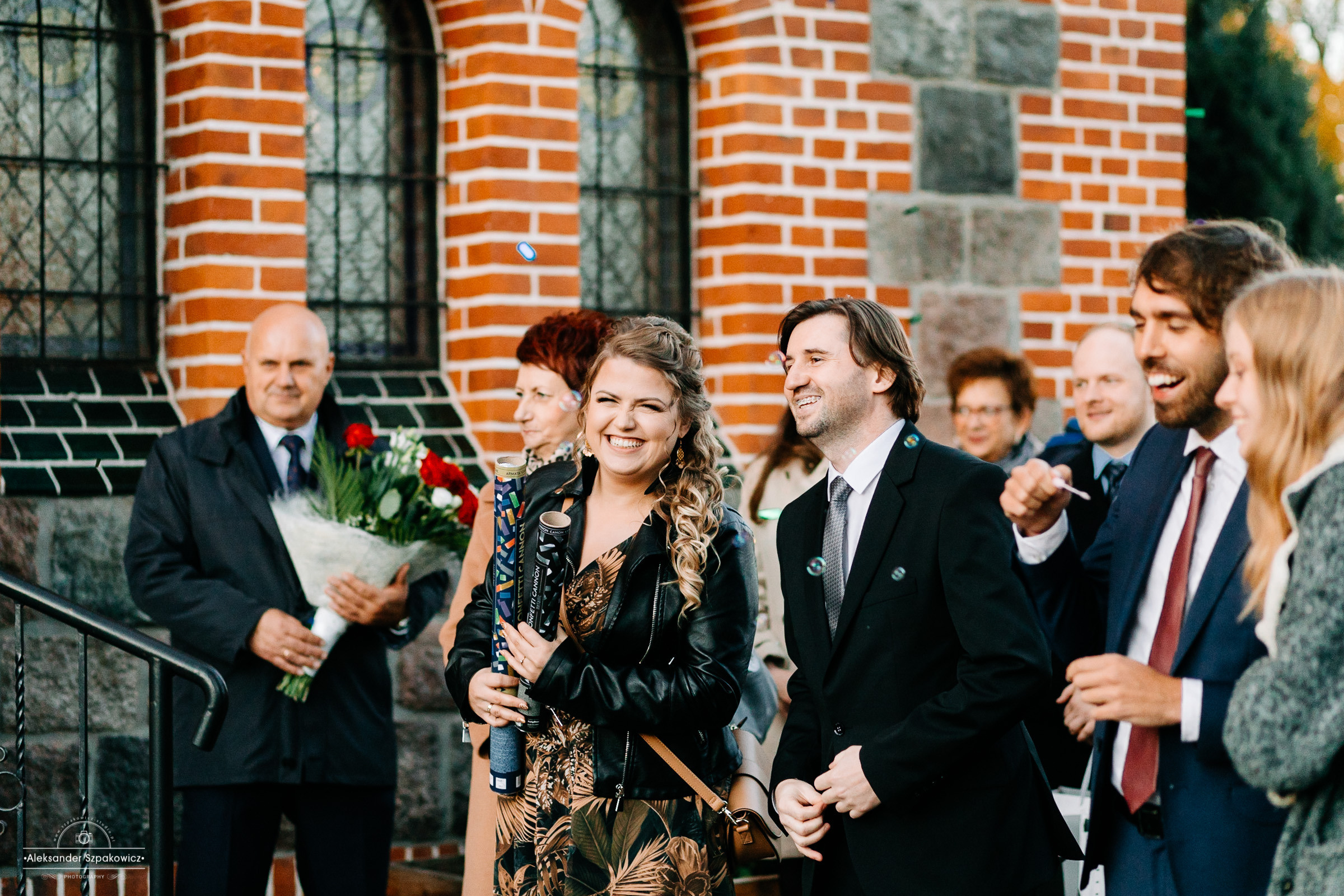 Ceremonia ślubna • Zdjęcia w kościele/USC. Fotograf Ślubny Warszawa - Sesje Biznesowe Rodzinne Eventy